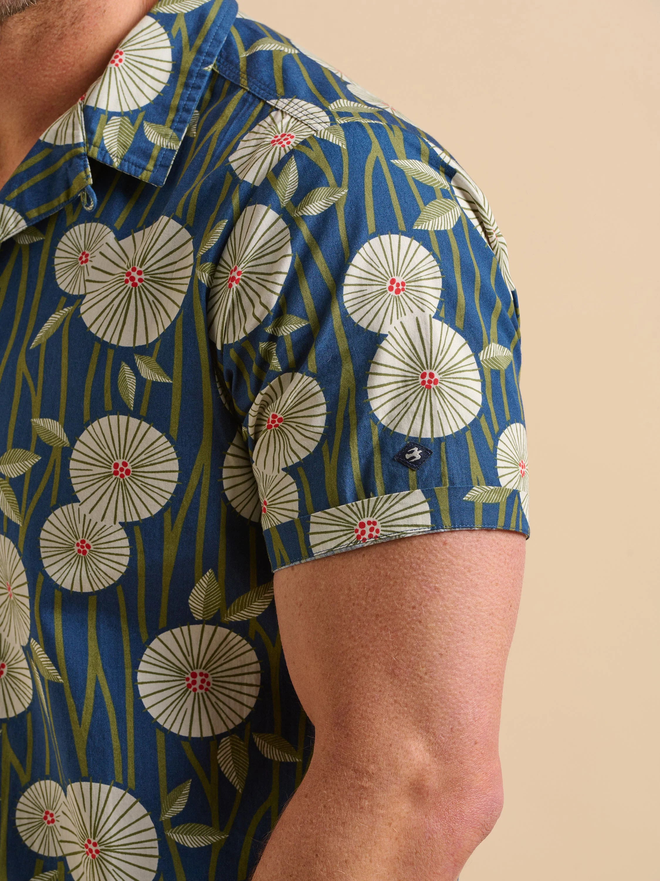 Bamboo Floral Resort Shirt - Image 5