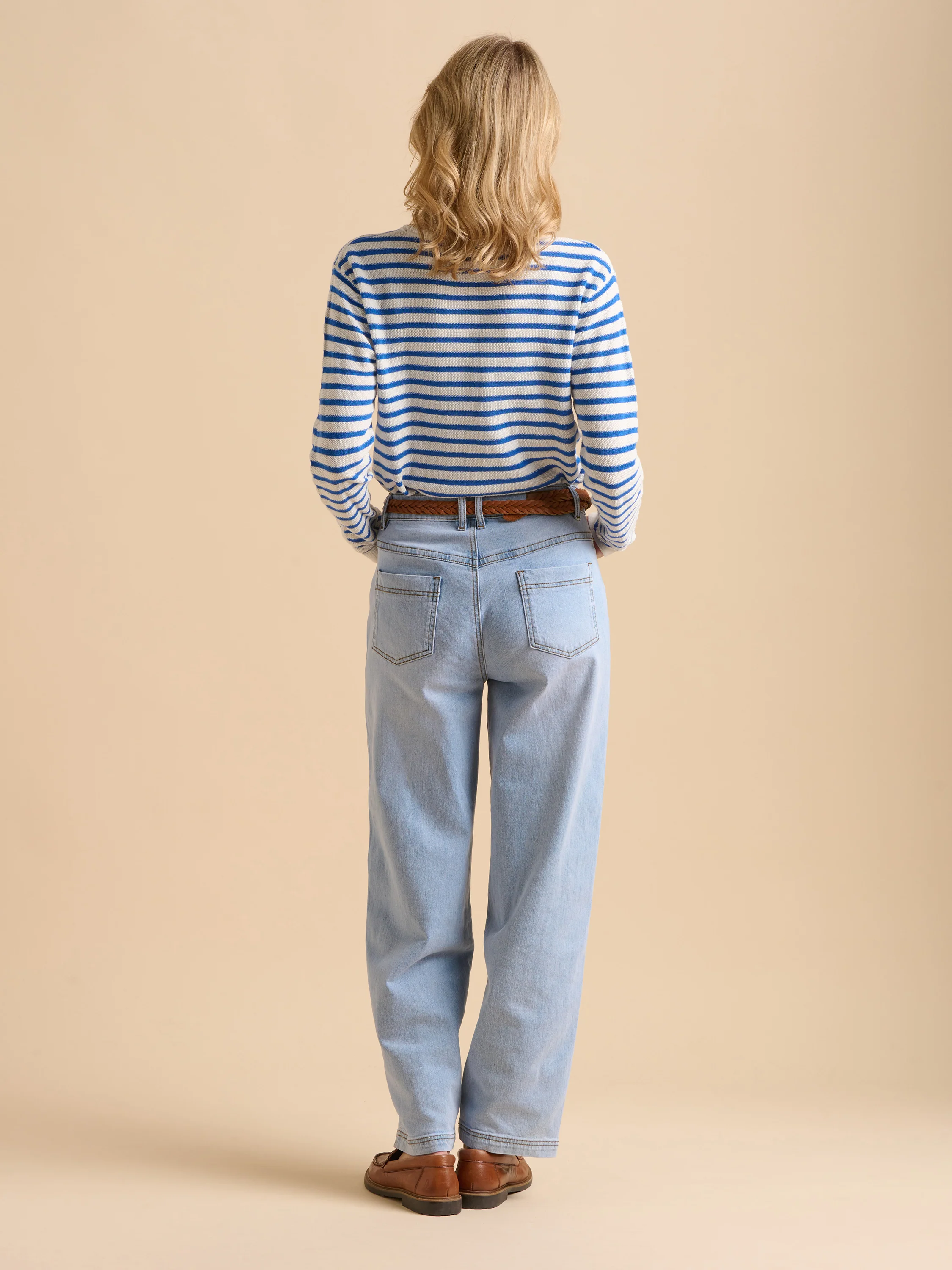 Barrel Leg Jeans - Image 2