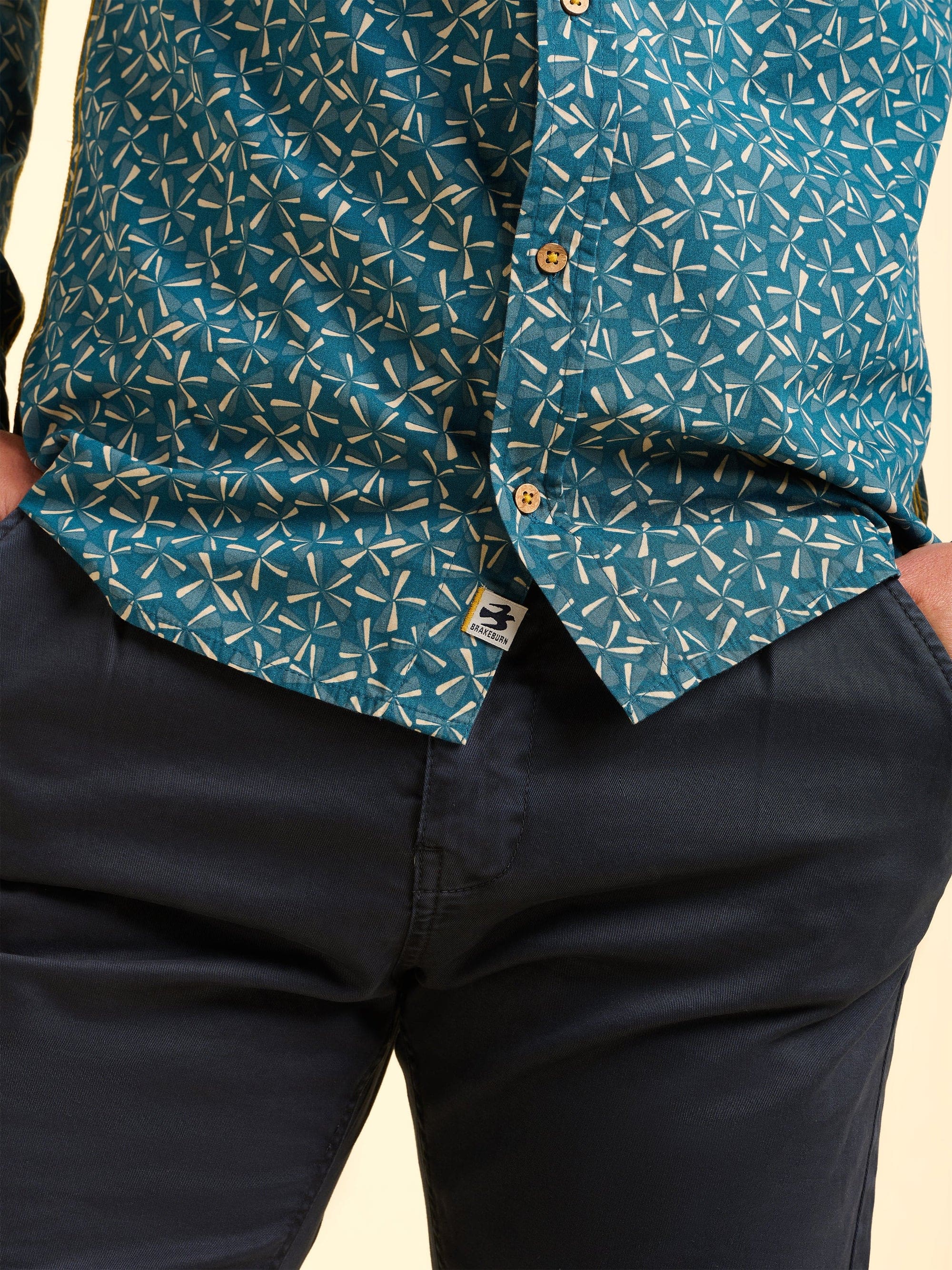 Benbecula Printed Shirt - Image 5