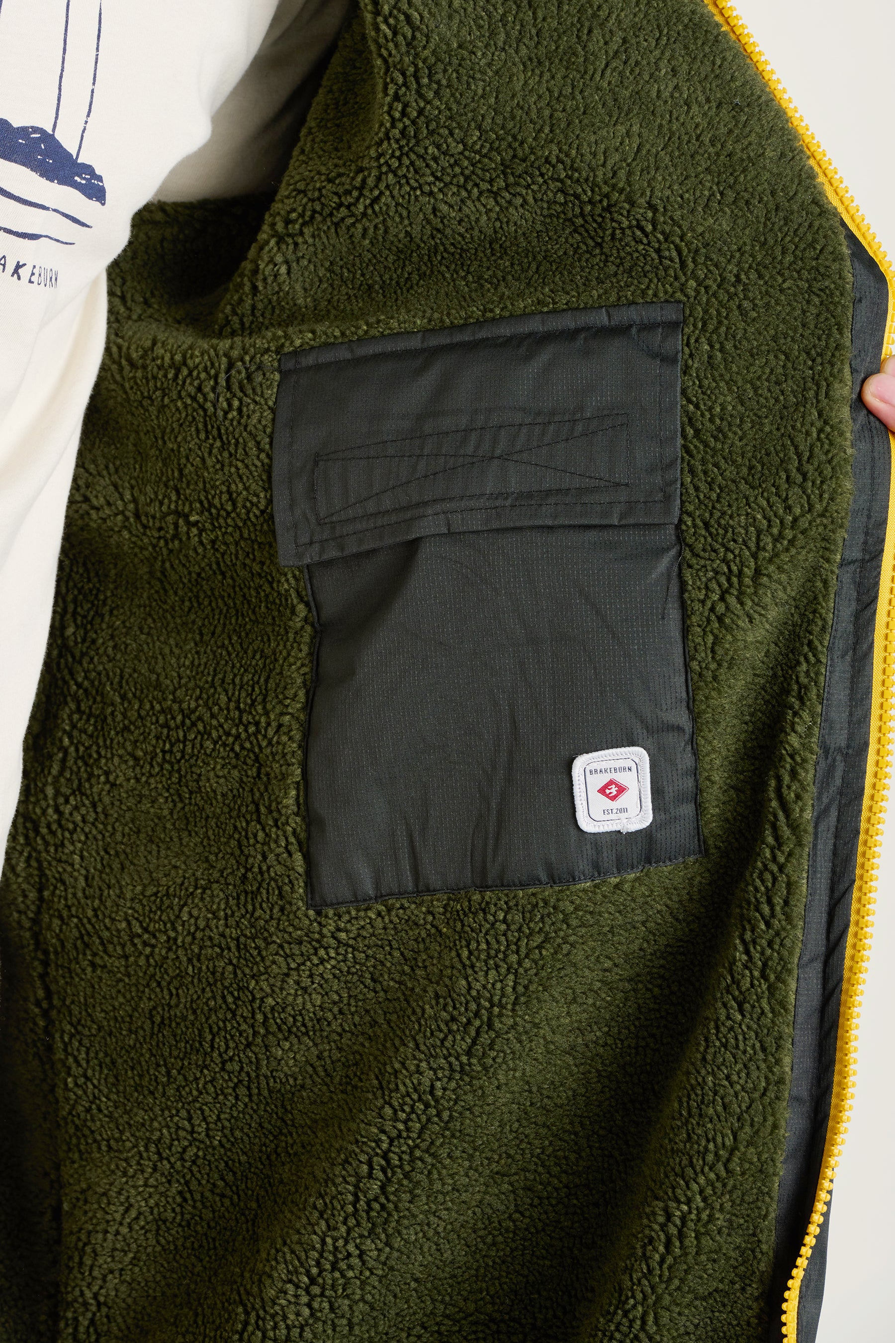 Black Chinook Changing Robe - Image 3