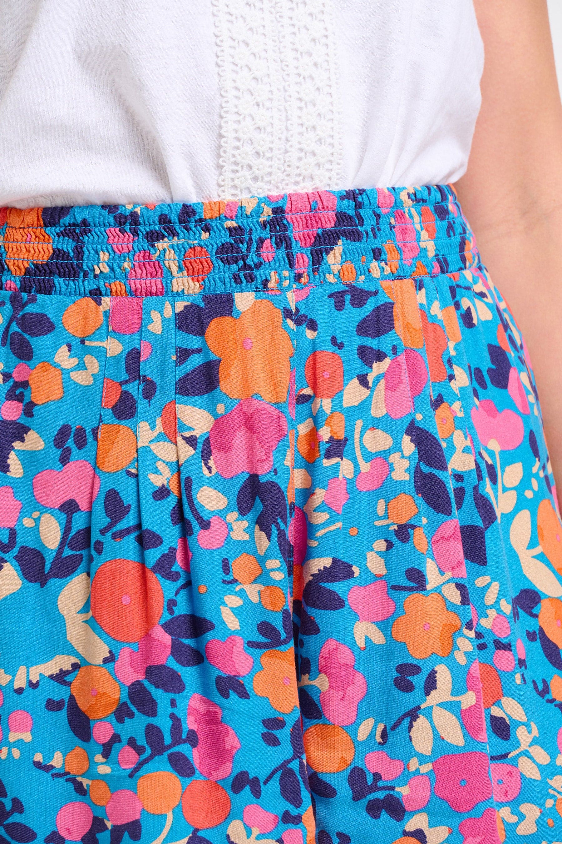 Bloom Floral Shorts - Image 4