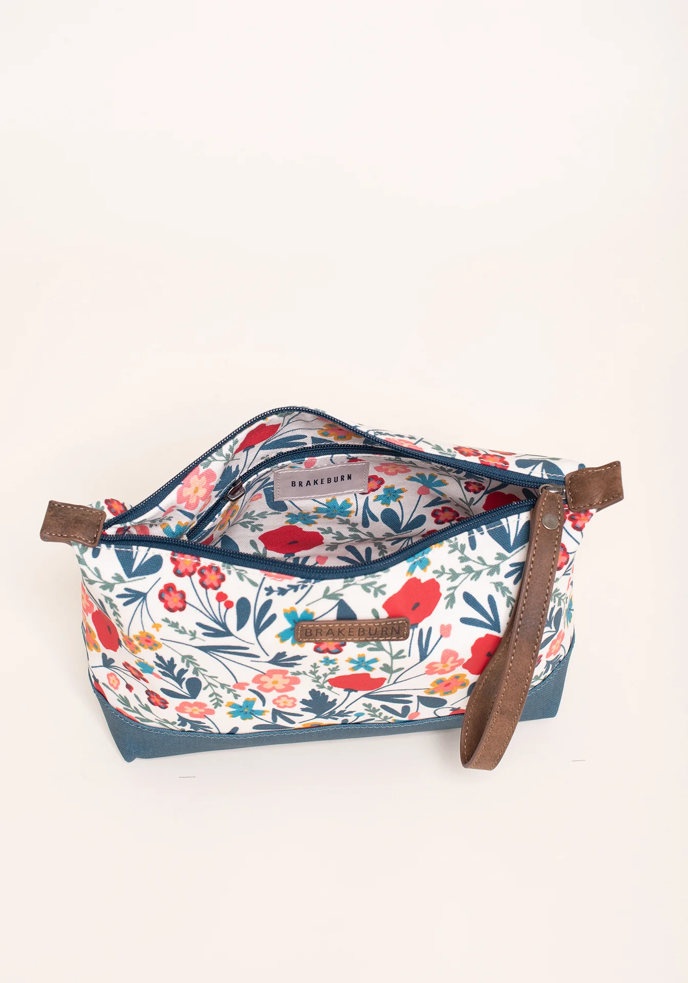 Botanical Large Wash Bag - Image 3