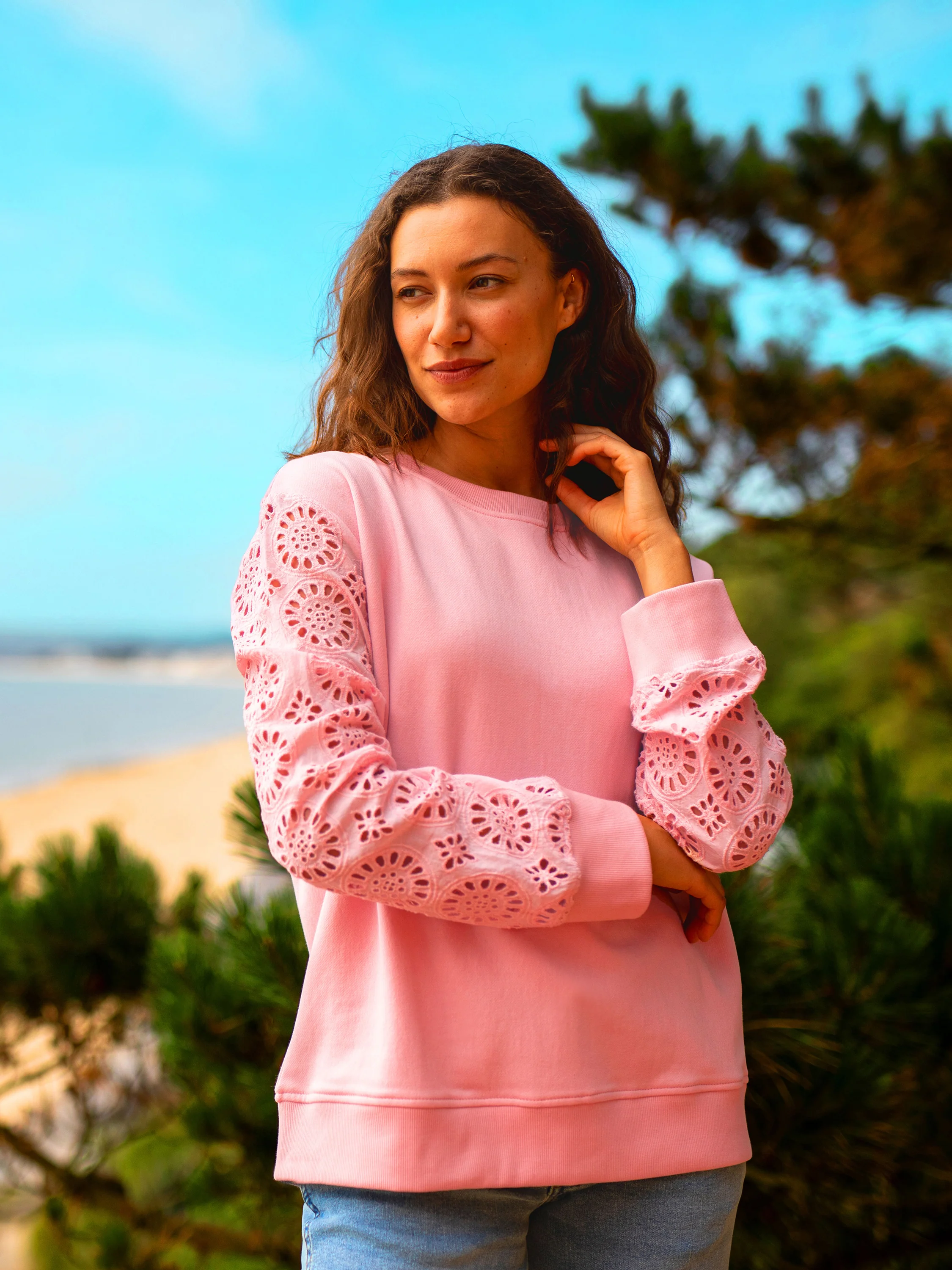 Broderie Crew Neck Sweat - Image 2
