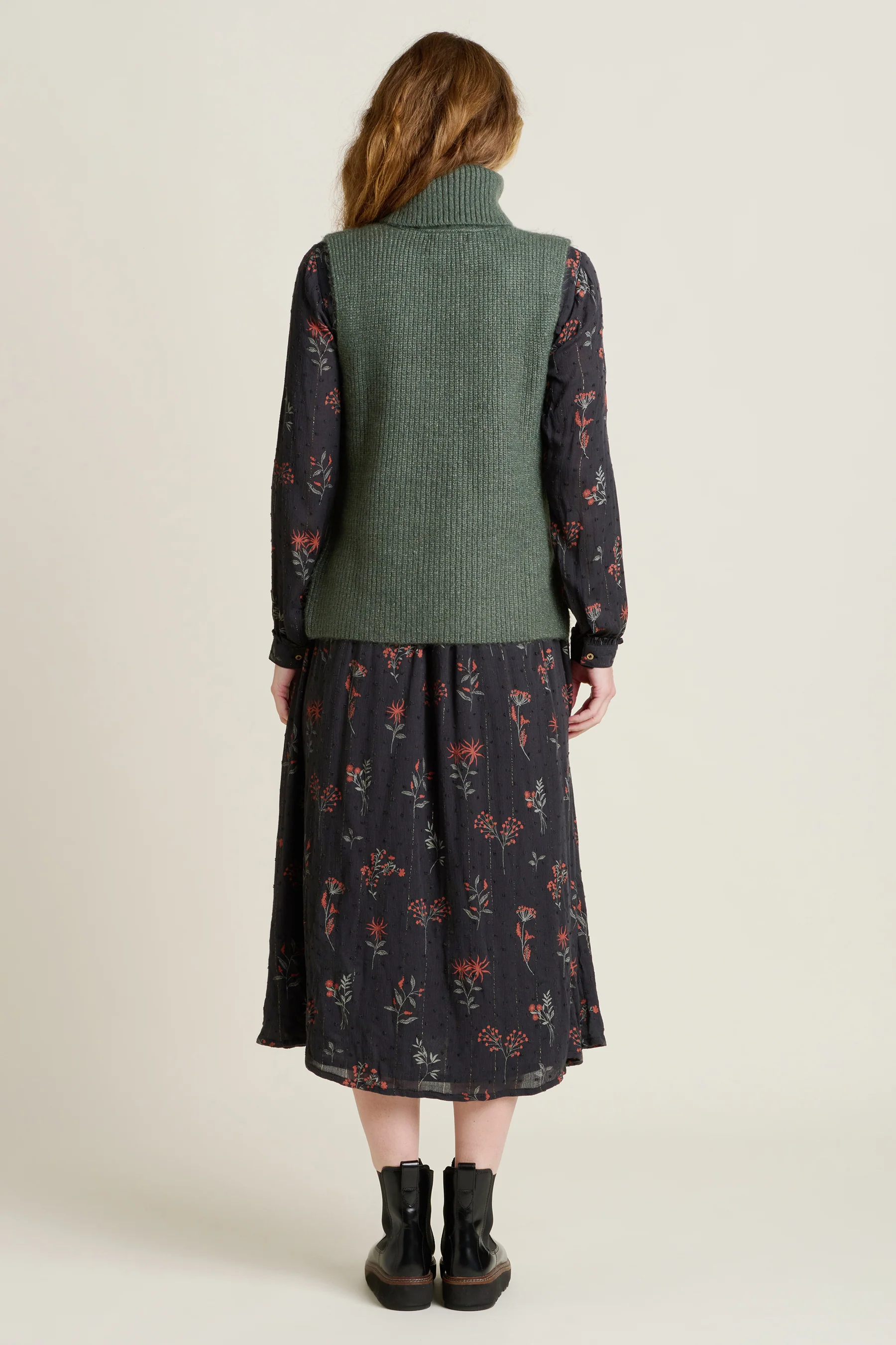 Button Side Knitted Vest - Image 4