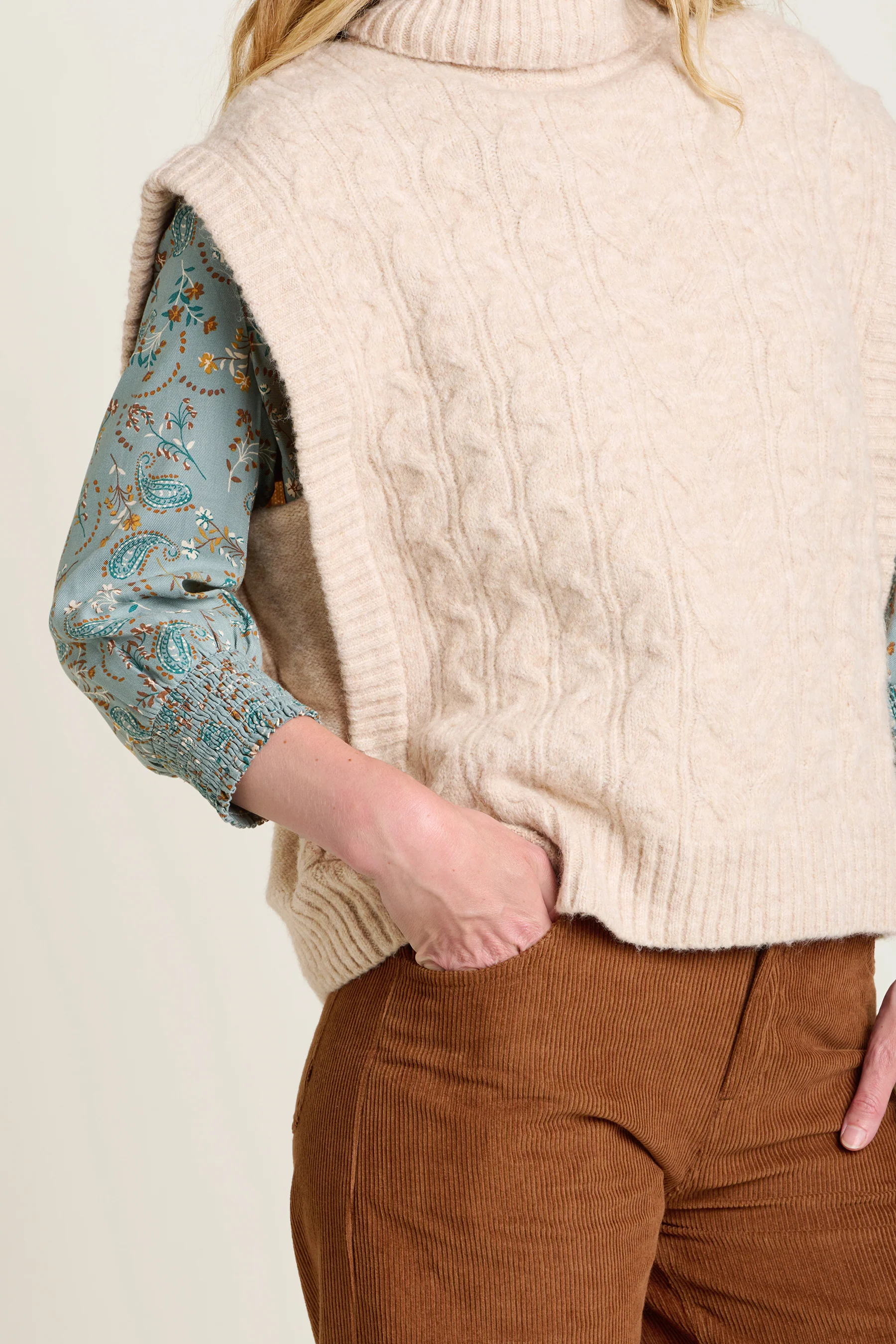 Cable Knitted Vest - Image 2
