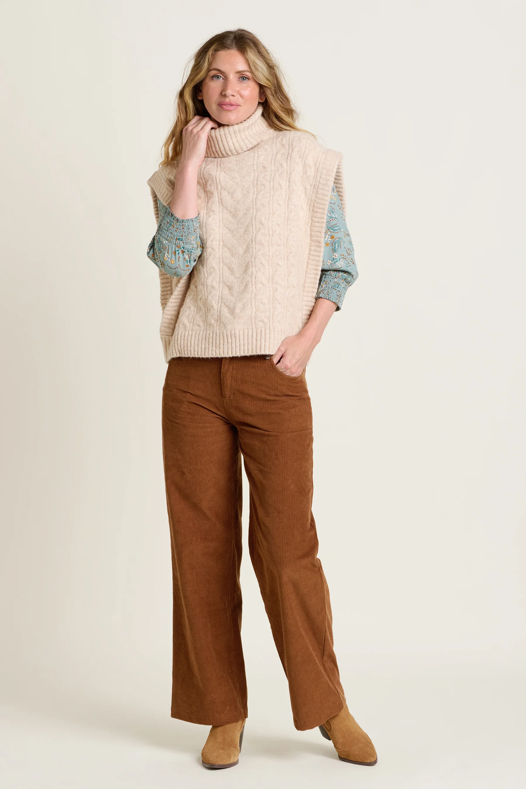 Cable Knitted Vest - Image 6