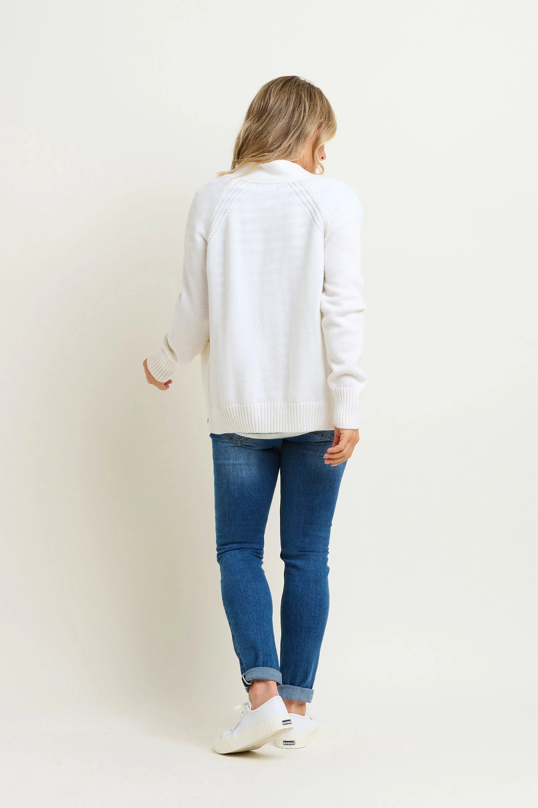 Chunky White Cardigan - Image 3