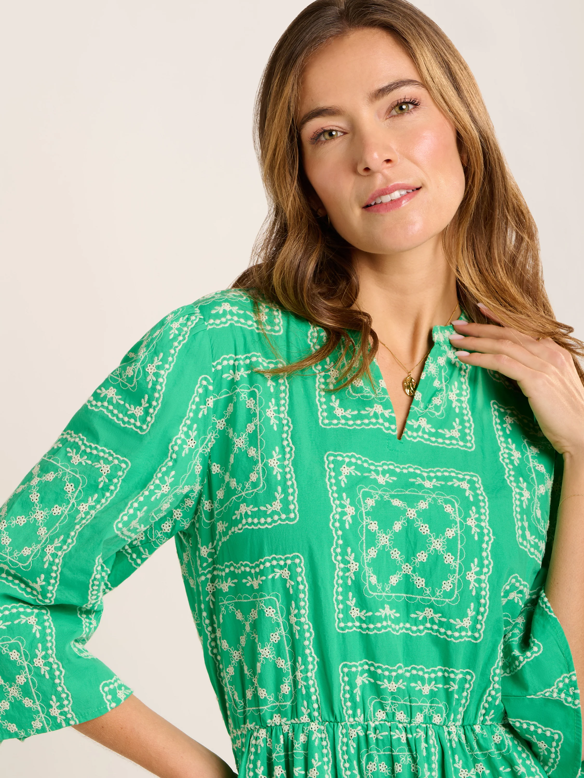 Clarisa Embroidered Maxi Dress - Image 4