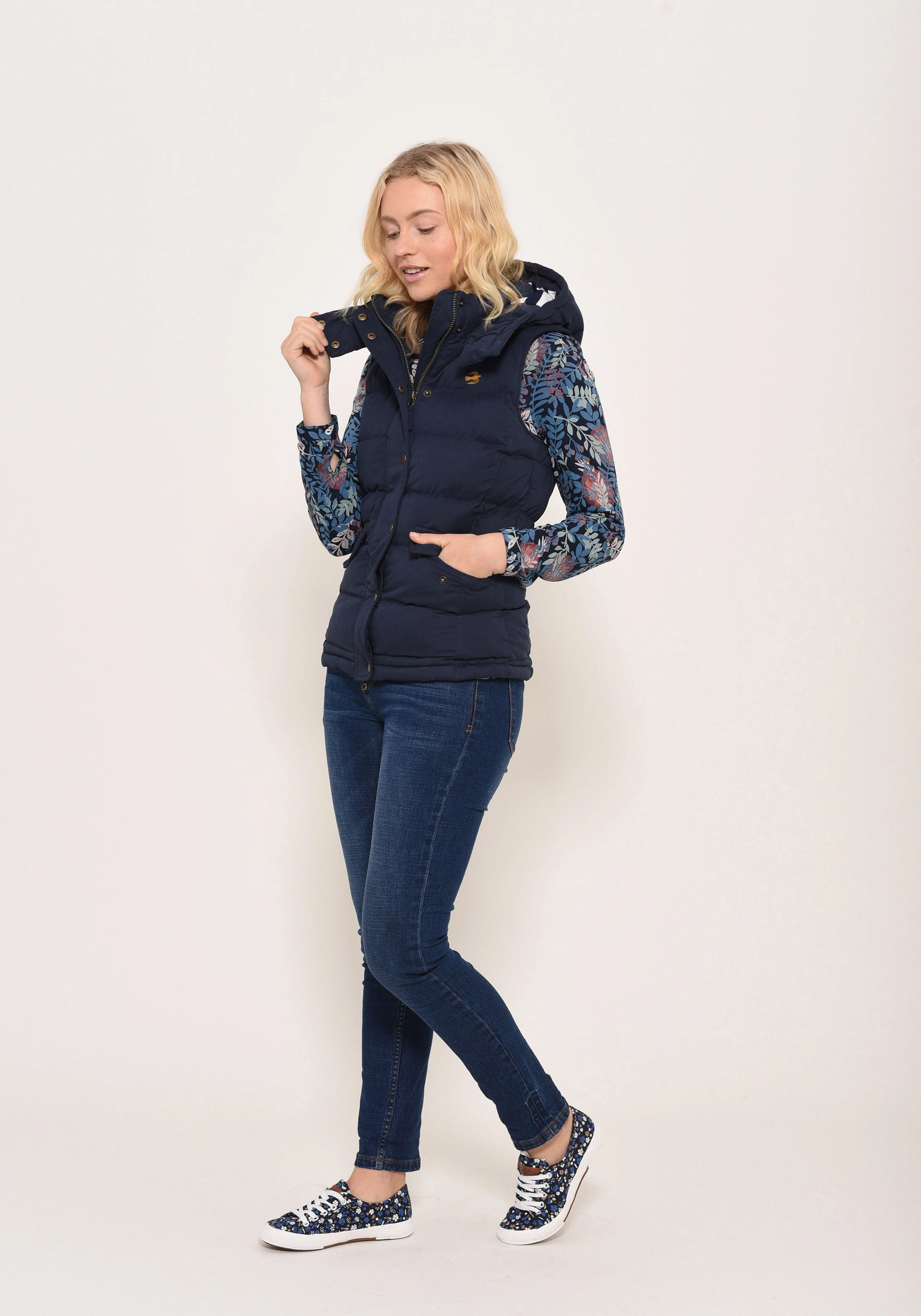 Classic Padded Gilet - Image 2