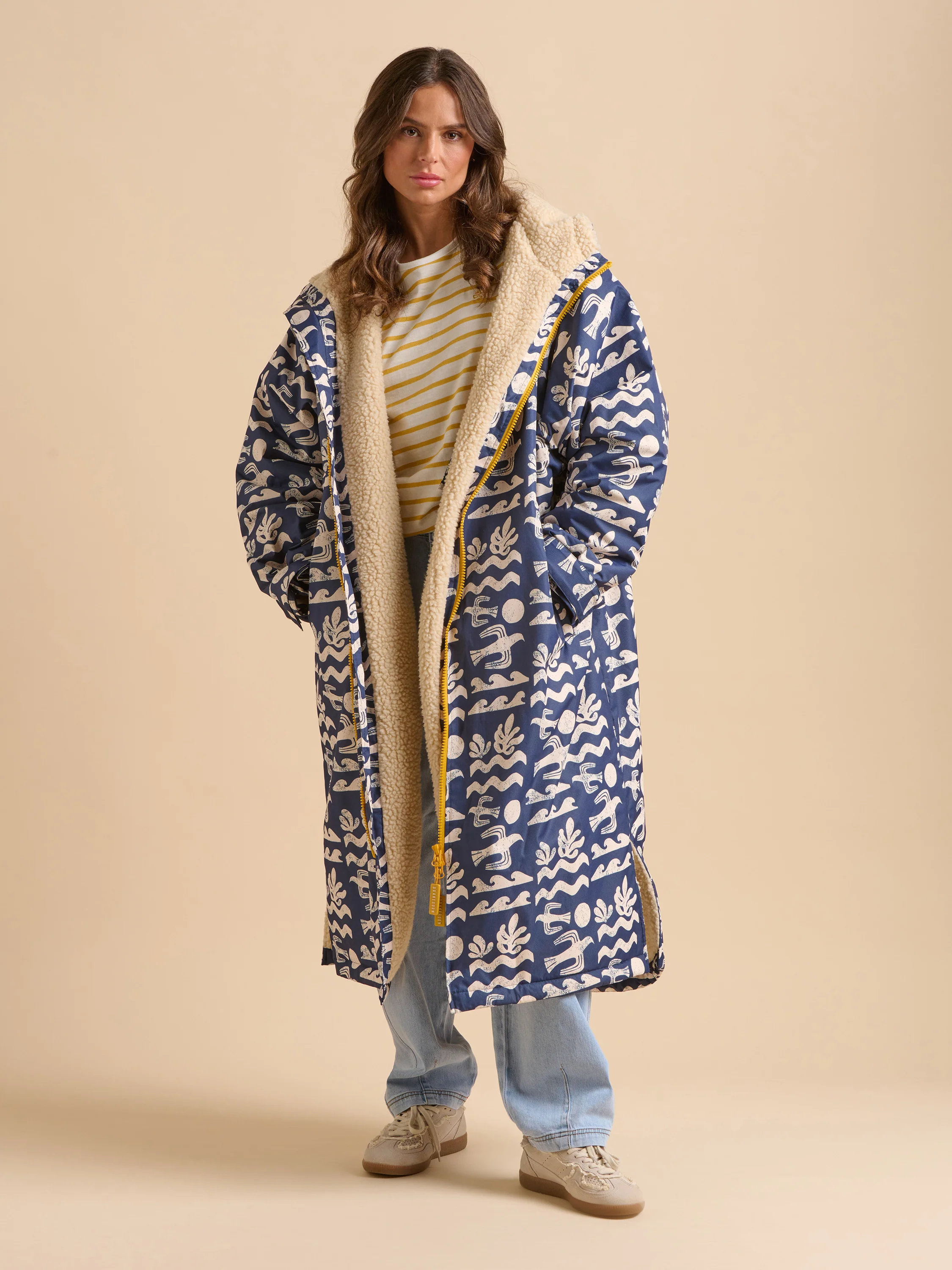Coast Chinook Changing Robe - Image 3