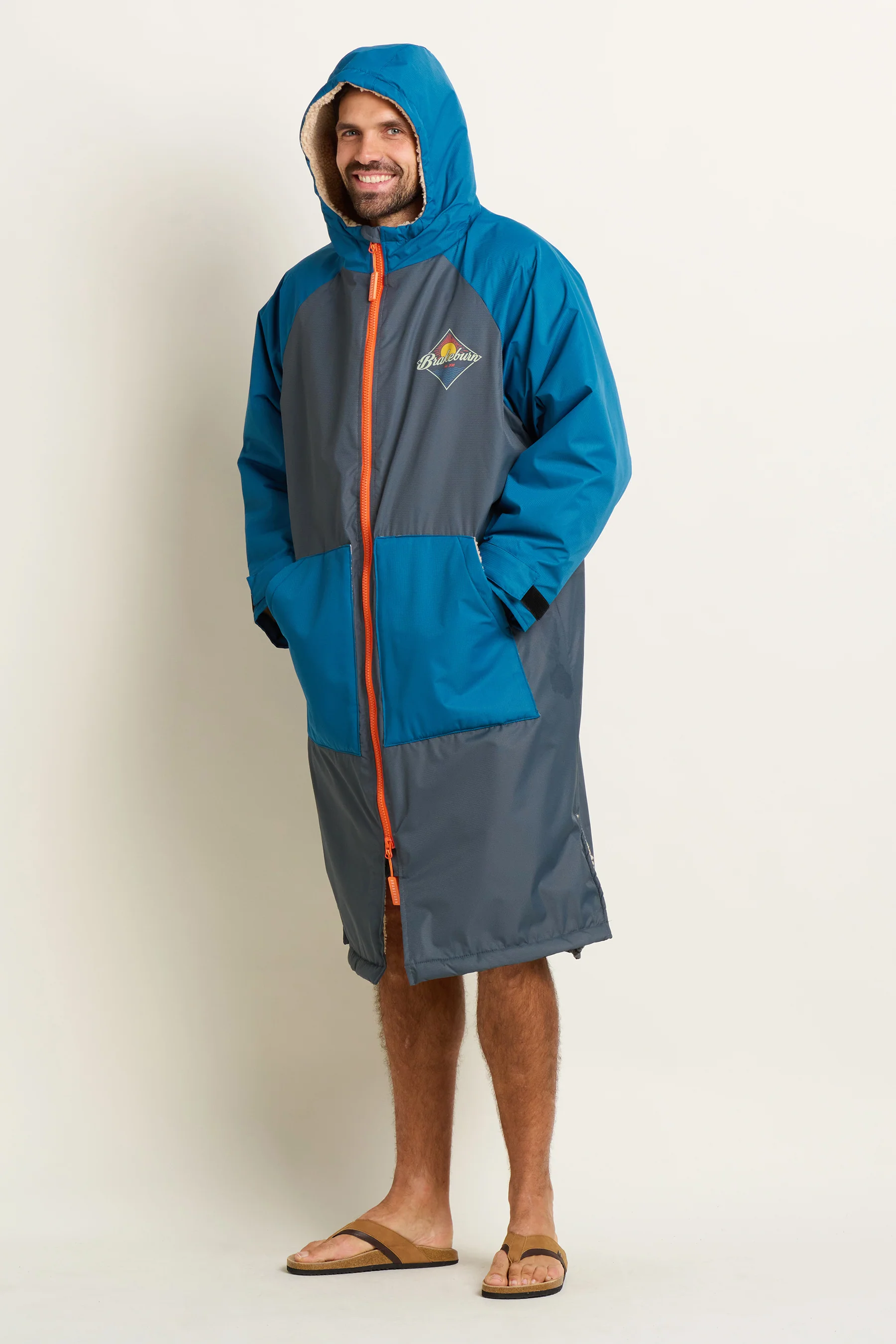 Colour Block Chinook Changing Robe - Image 5