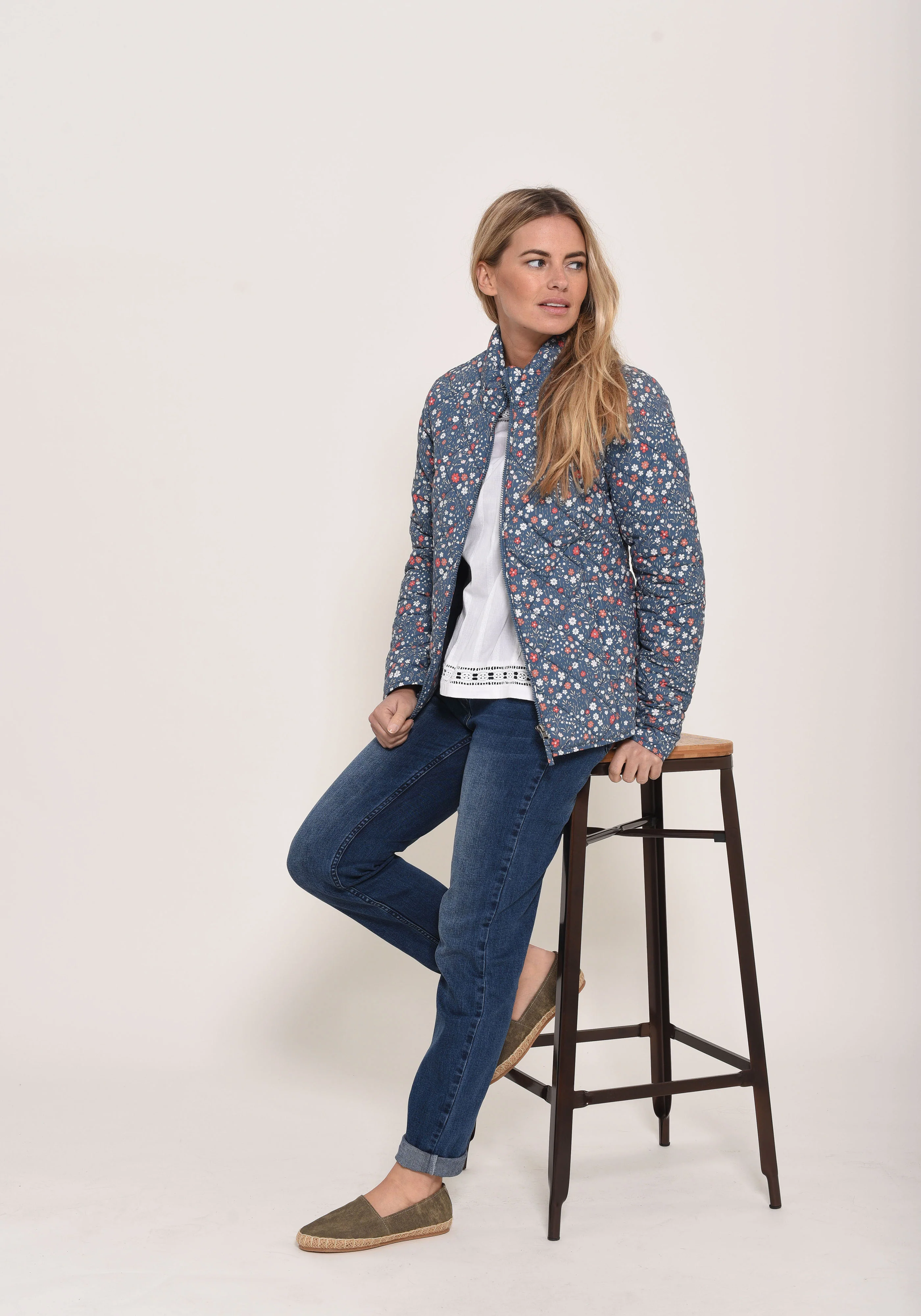 Ditsy Quilted Jacket - Image 5