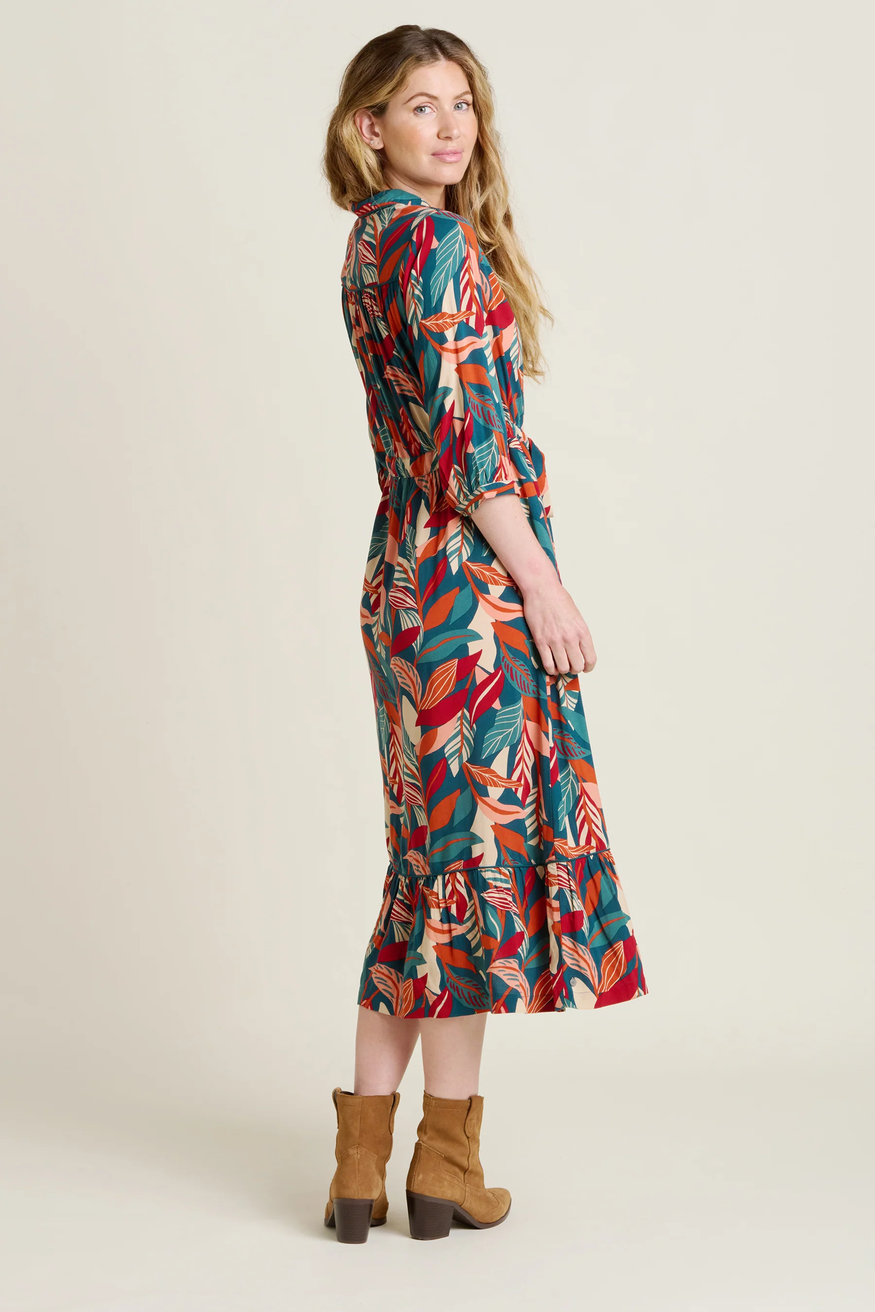 Evergreen Leaves Maxi Shirt Dress - Image 2