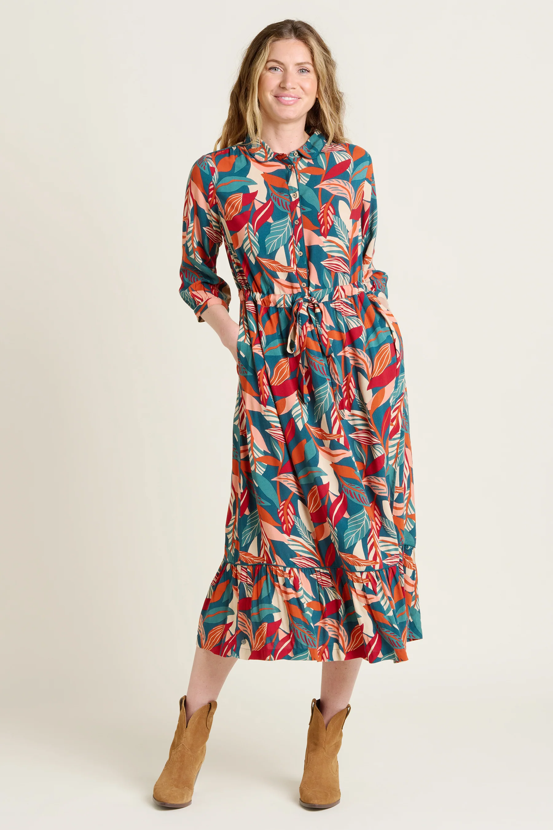 Evergreen Leaves Maxi Shirt Dress - Image 4