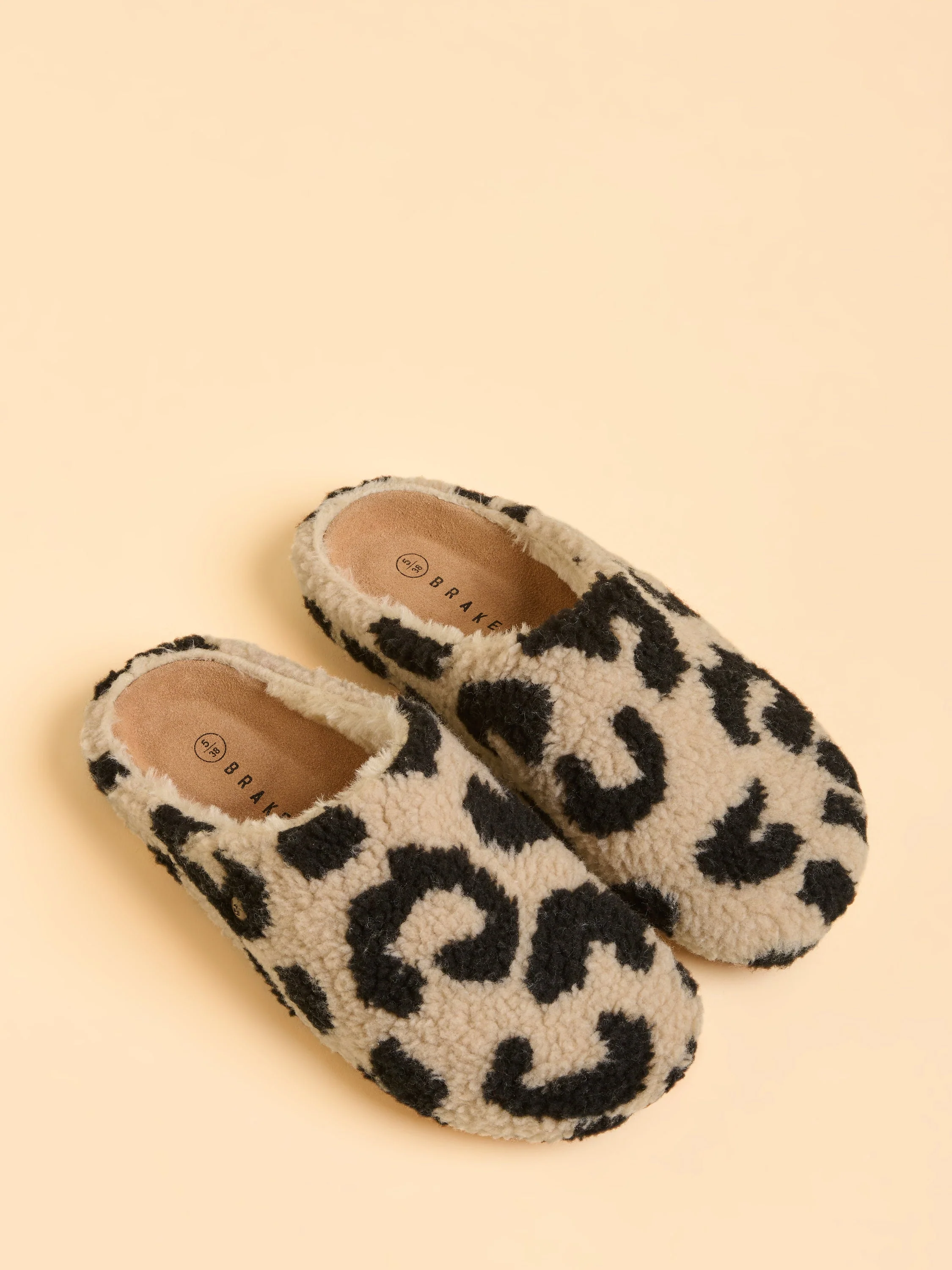 Fireside Fleece Slipper - Image 4