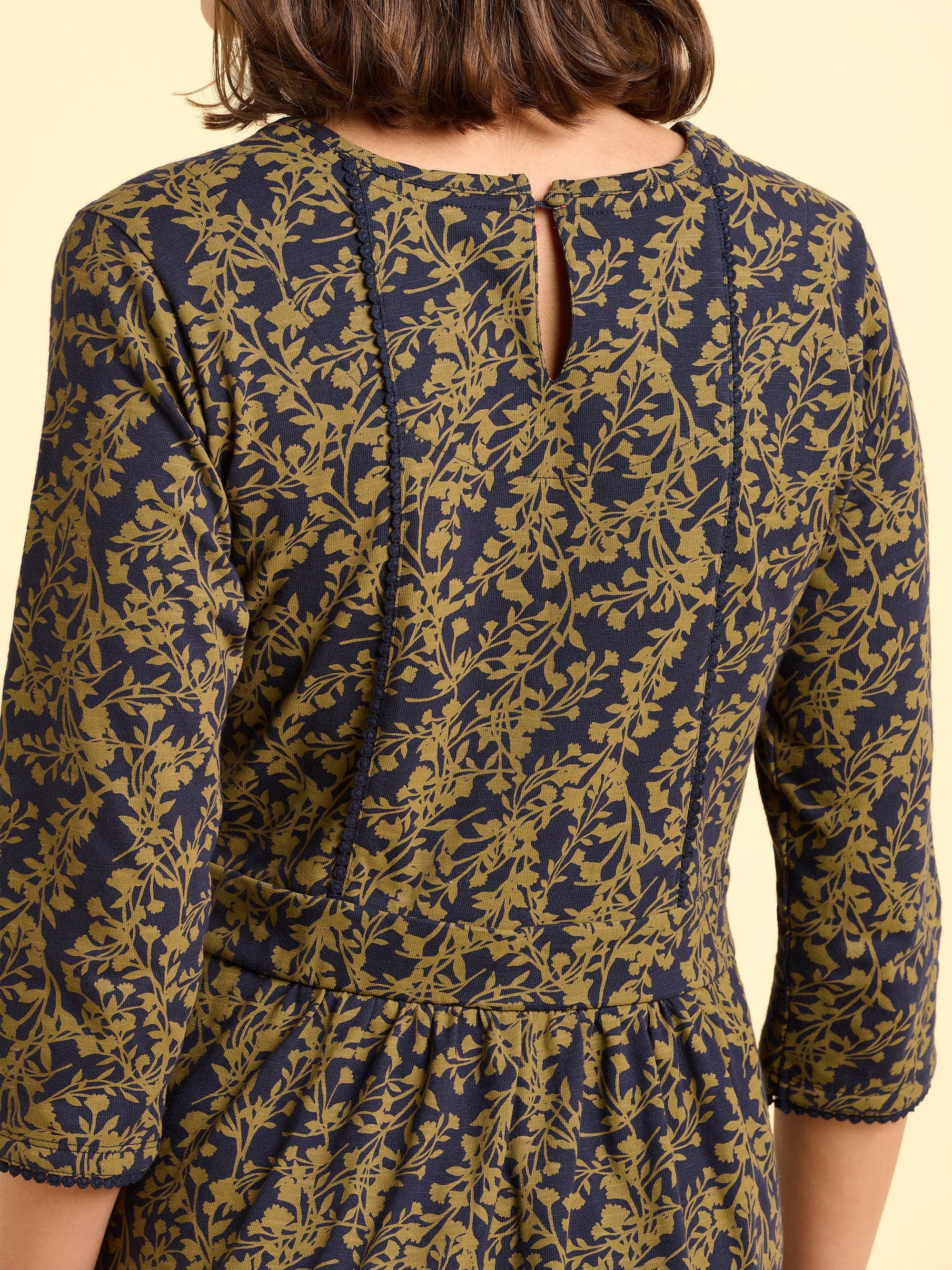 Freya Green Jersey Knee Length Dress - Image 4
