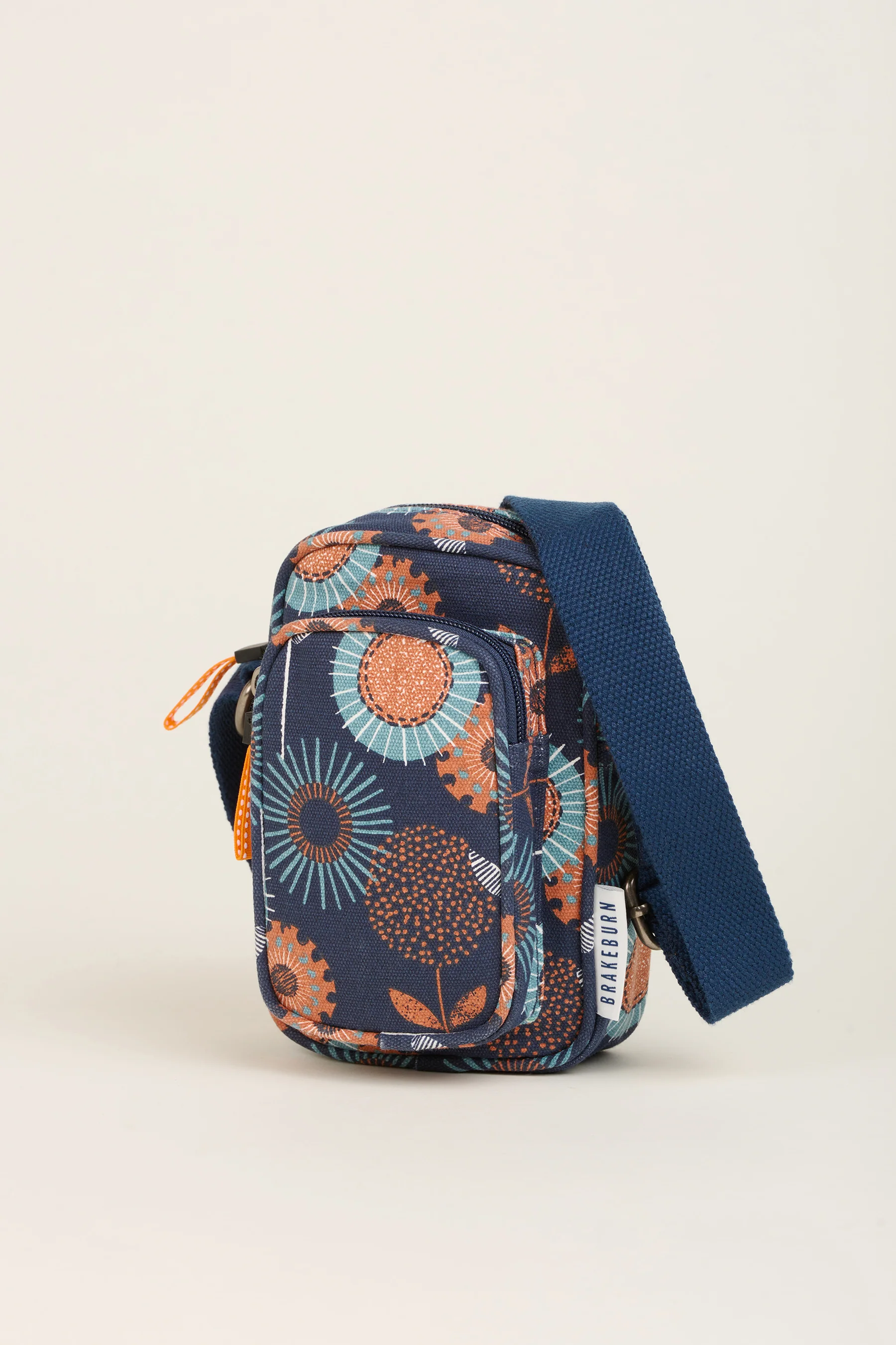Freya Small Pouch Crossbody Bag - Image 4
