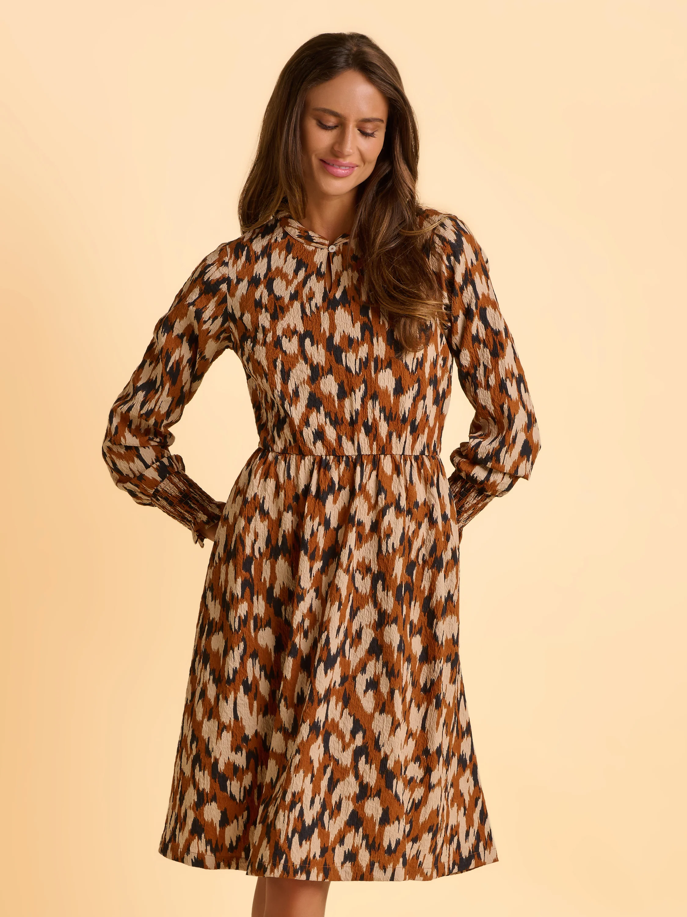 Hunter Knee Length Dress - Image 3