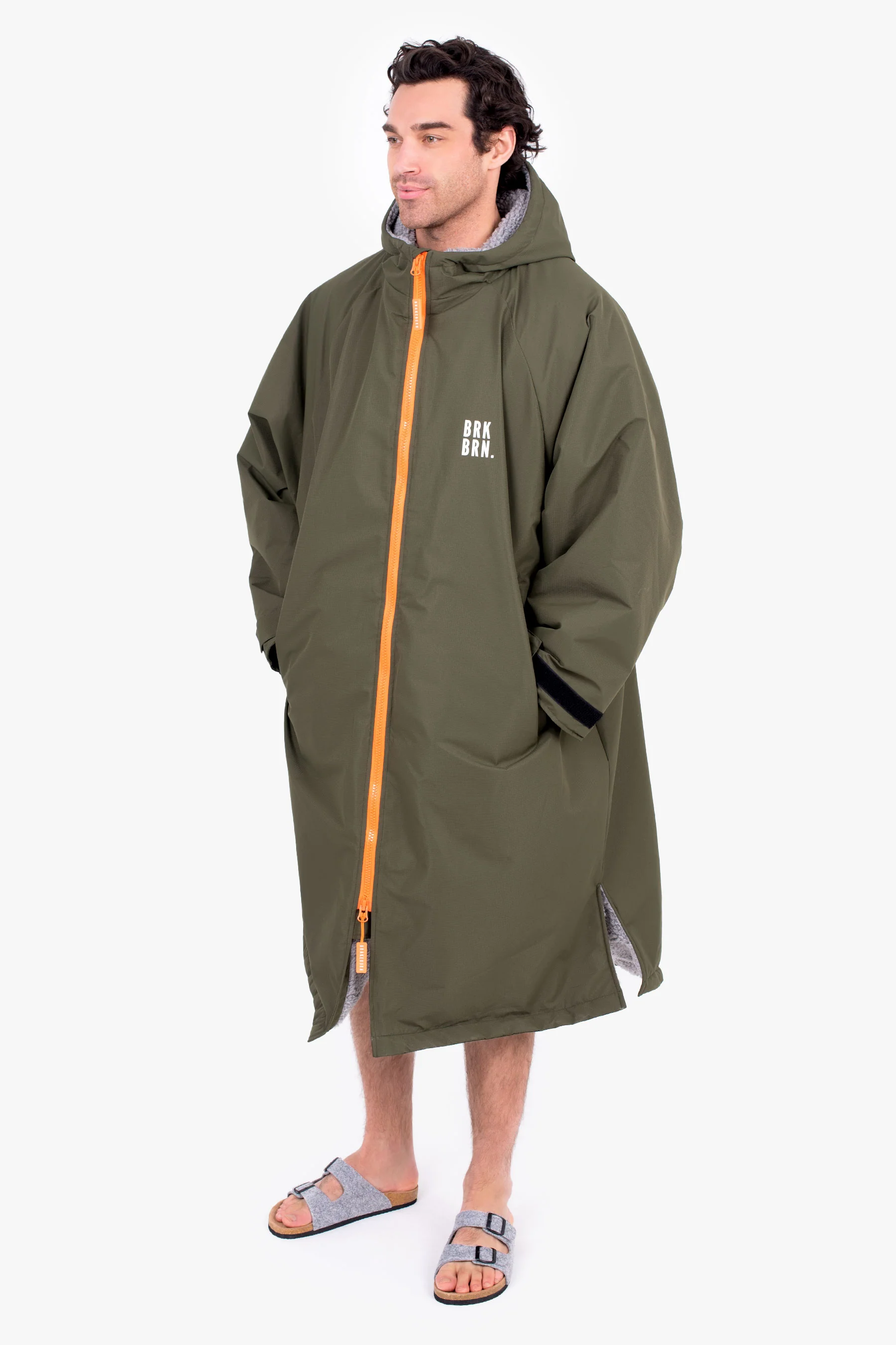 Khaki Chinook Changing Robe - Image 2