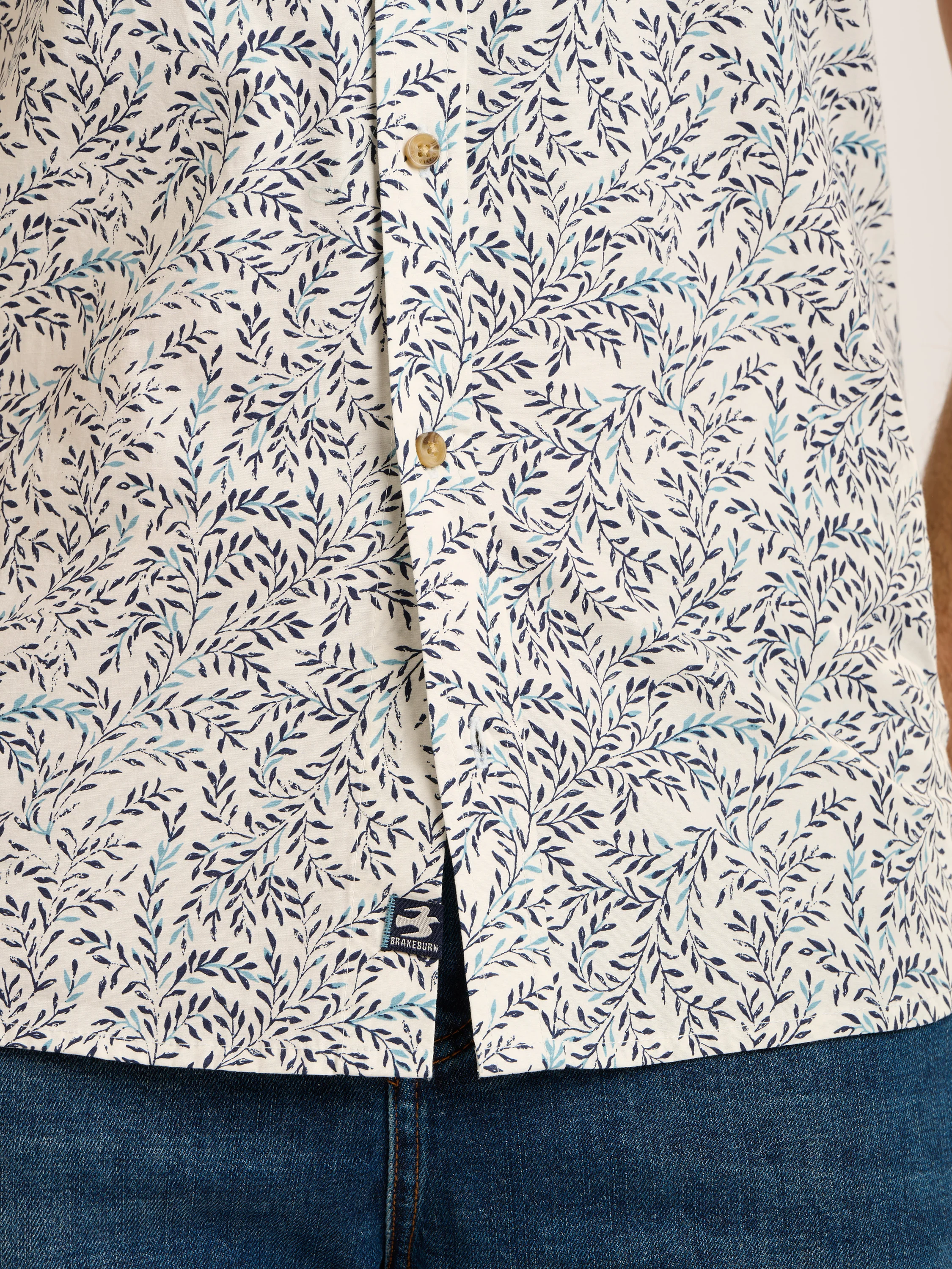 Mappleton Leaves Printed Shirt - Image 5