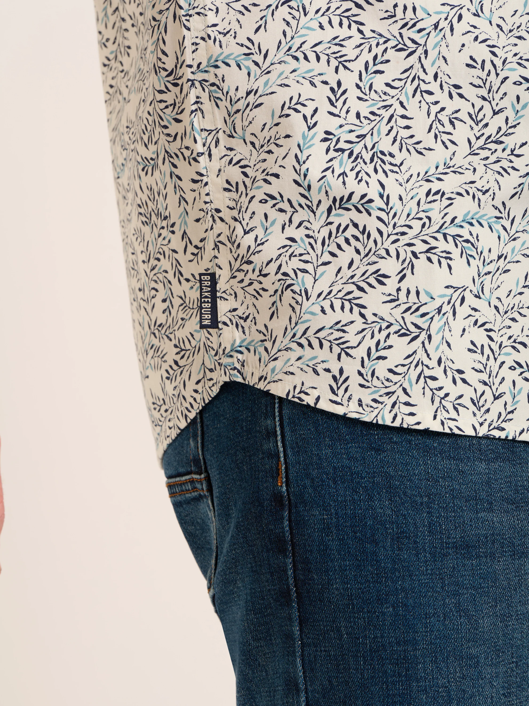Mappleton Leaves Printed Shirt - Image 6