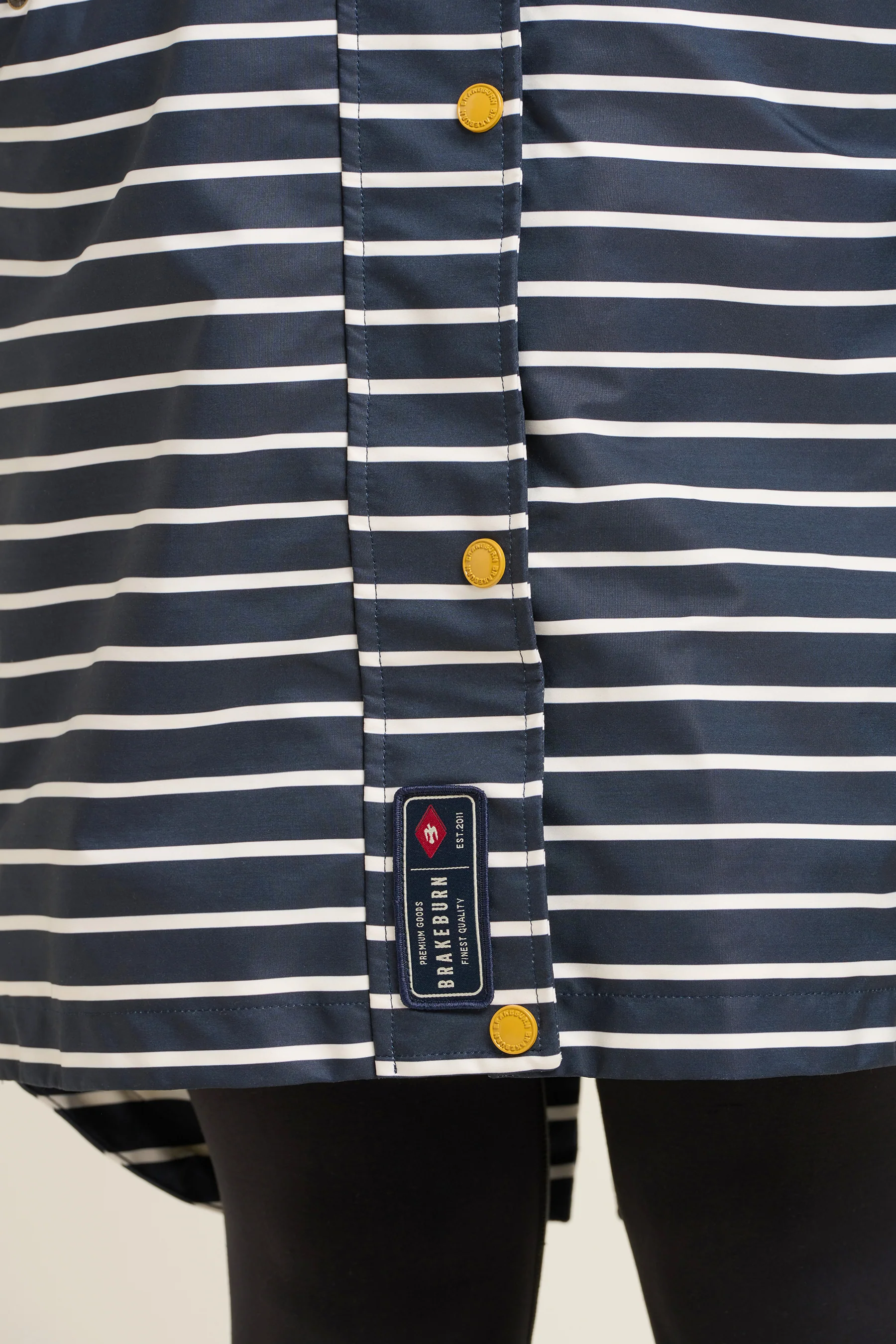 Milborne Shower Proof Jacket - Image 3