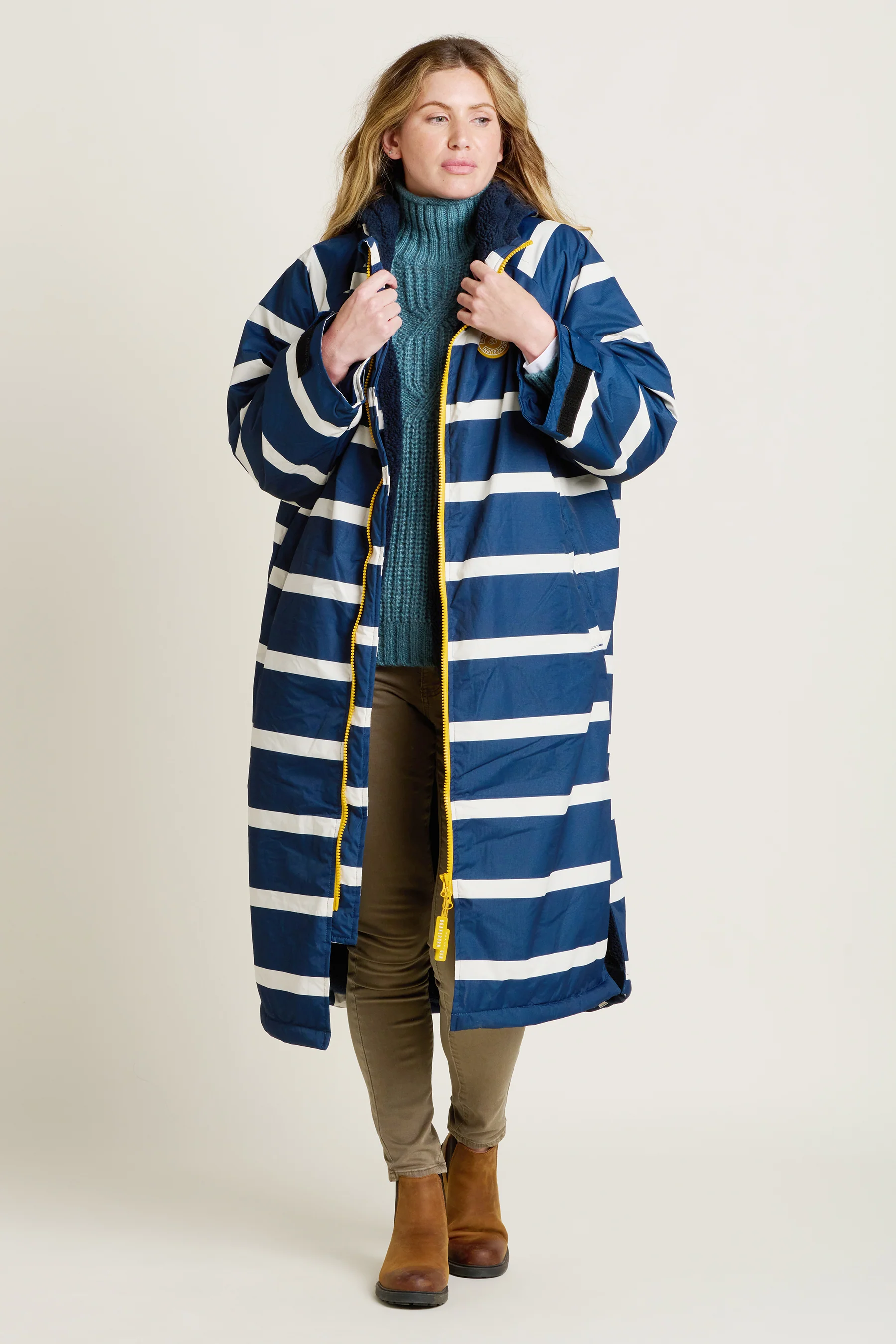 Nautical Stripe Chinook Changing Robe - Image 2