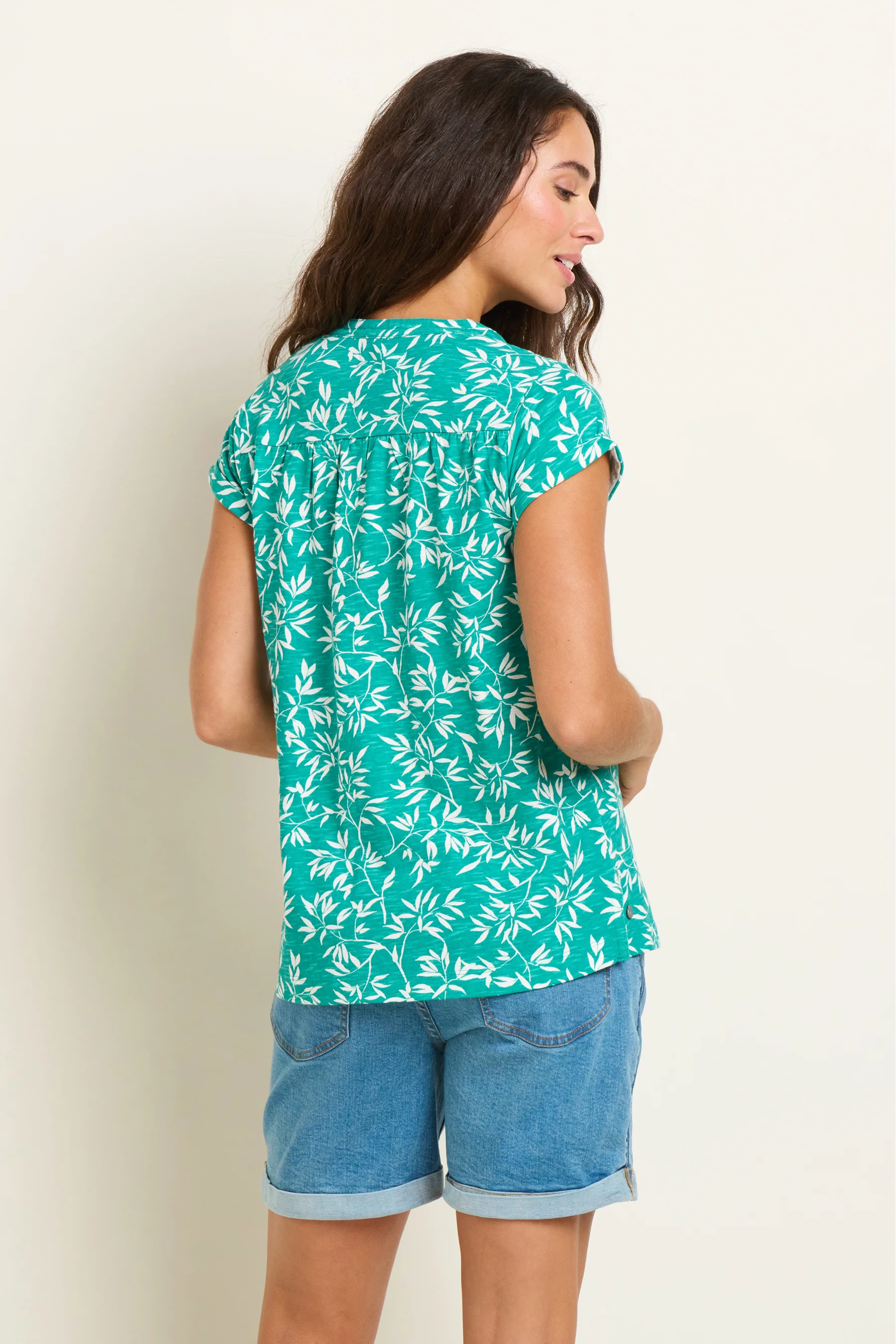 Notch Neck  Bamboo Leaves Tshirt - Image 3