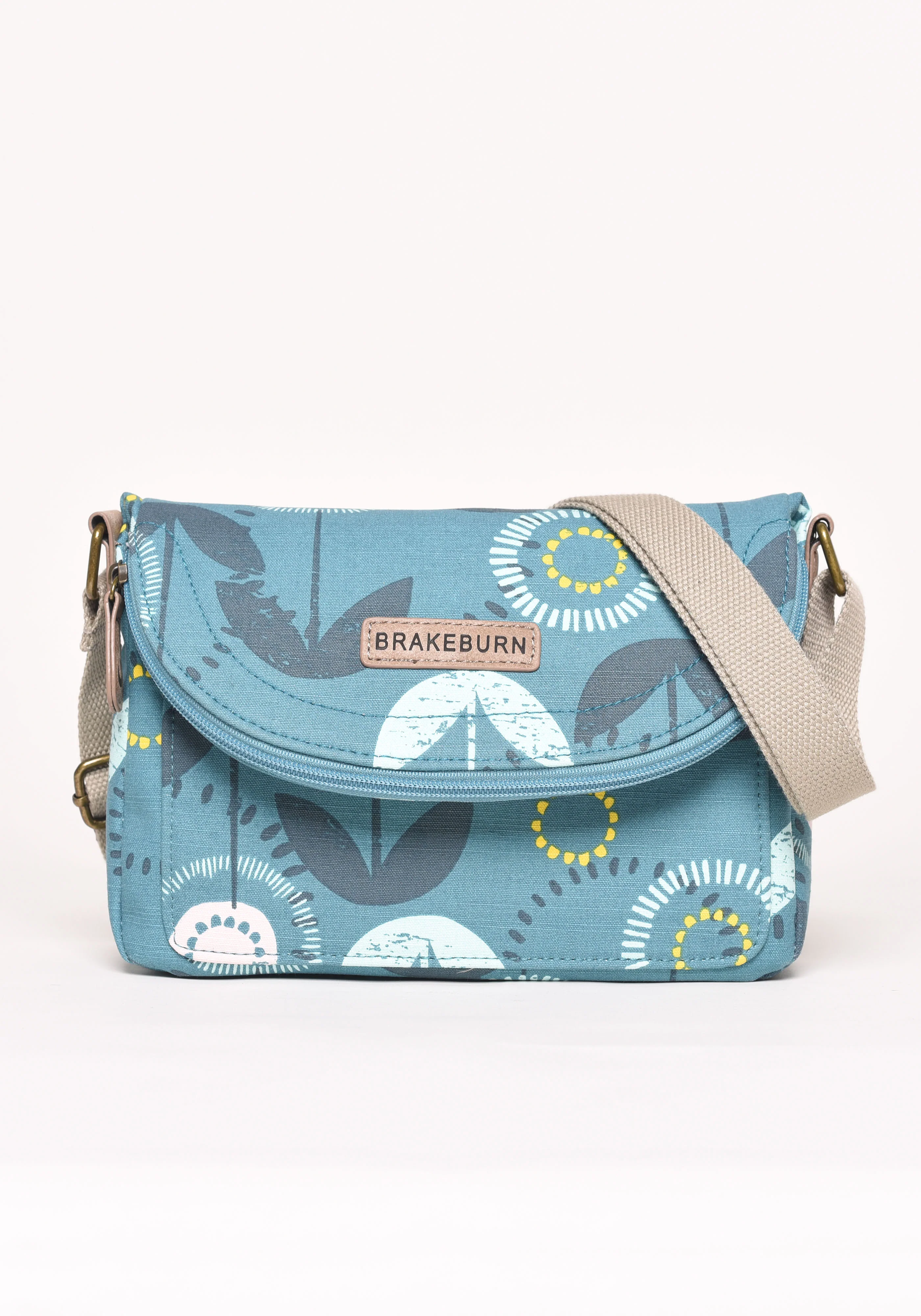 Olivia Roo Pouch - Image 2