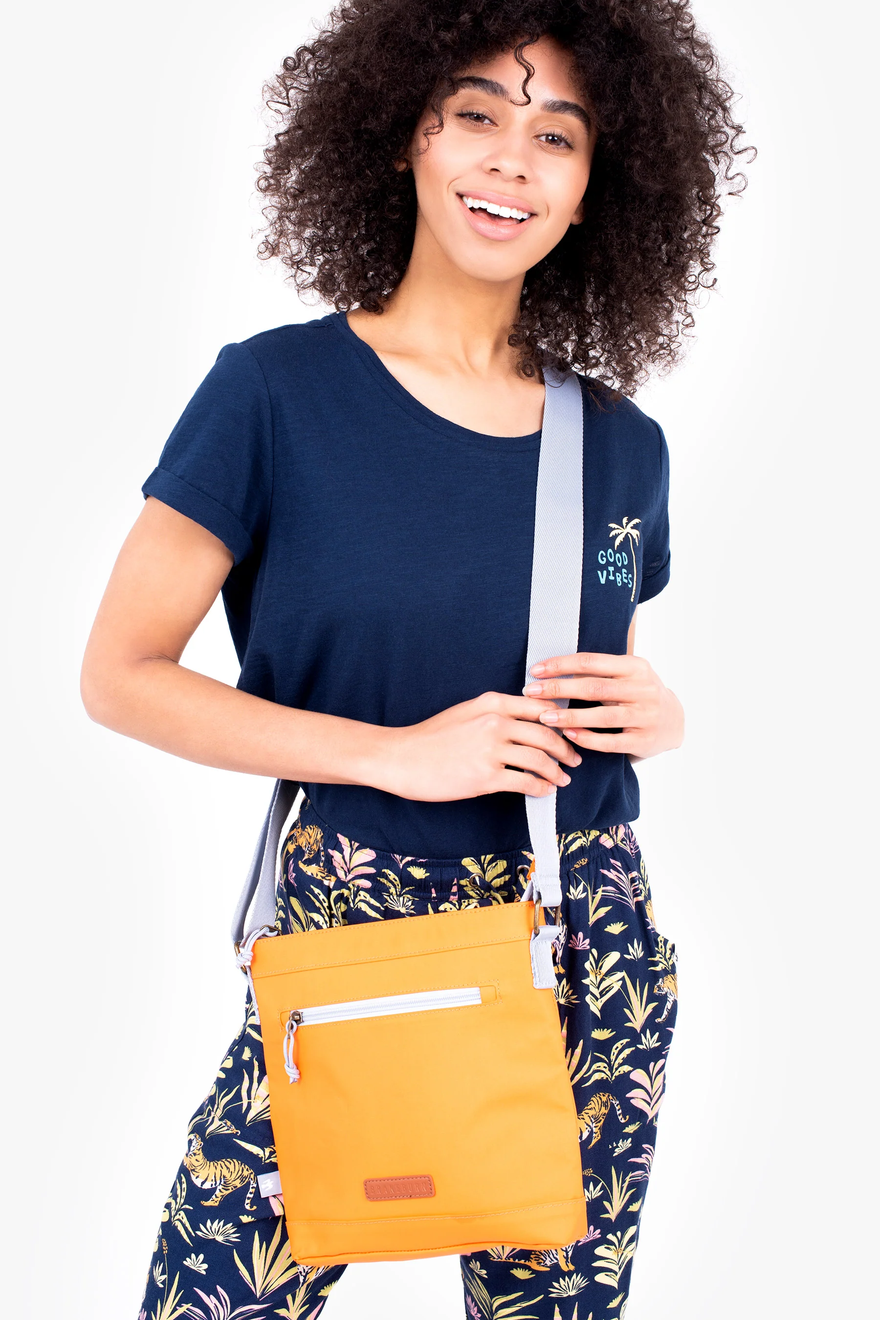 Orange Messenger - Image 2