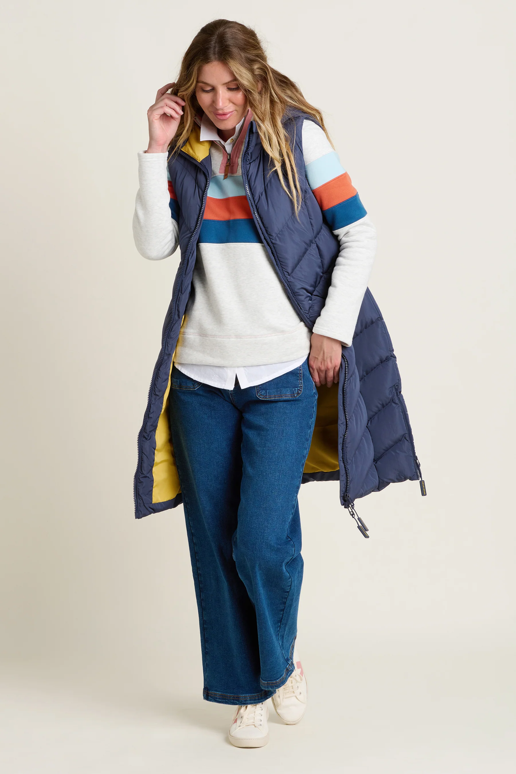 Peverell Hooded Gilet - Image 3