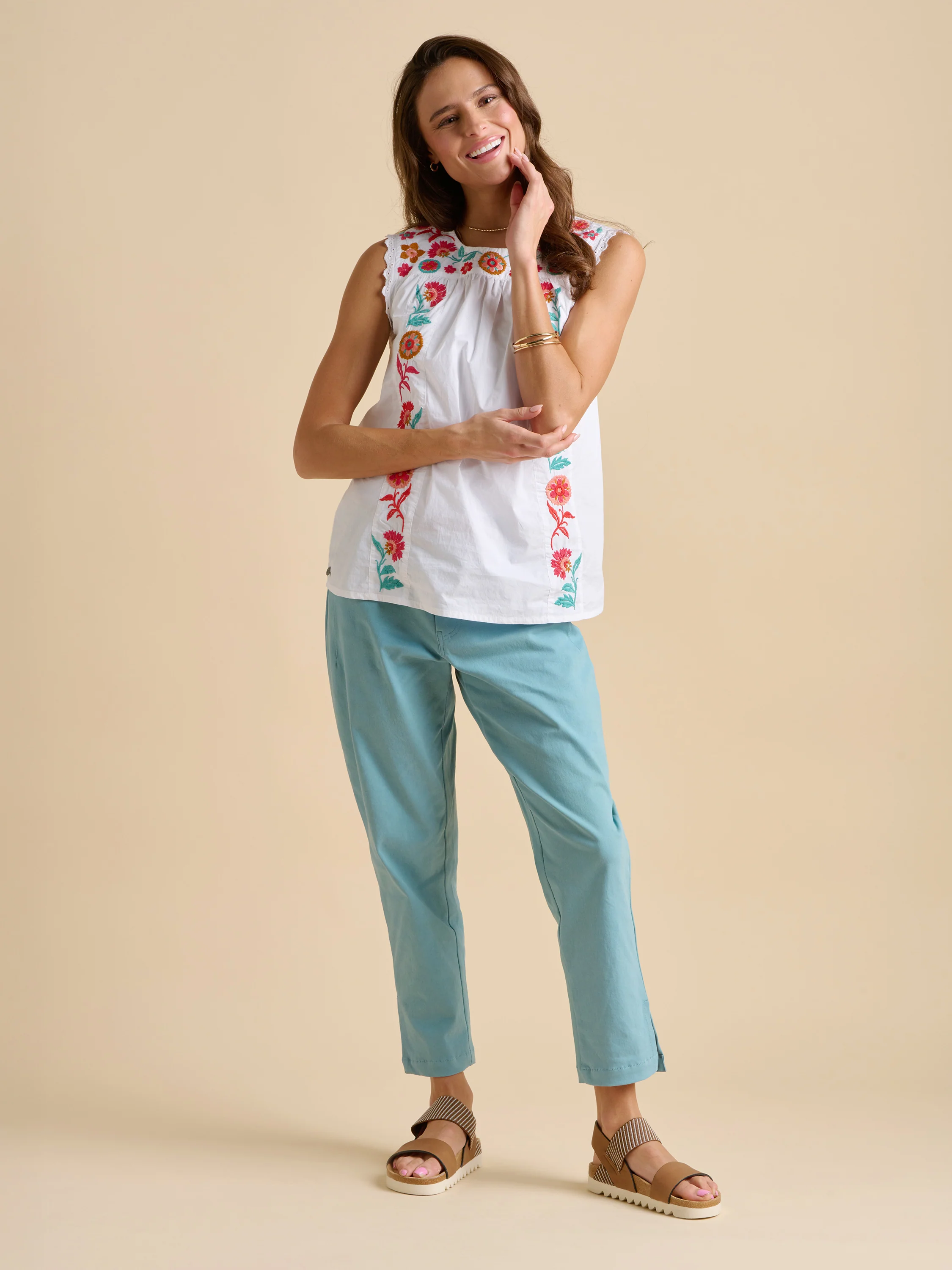Resort Sleeveless Blouse - Image 2