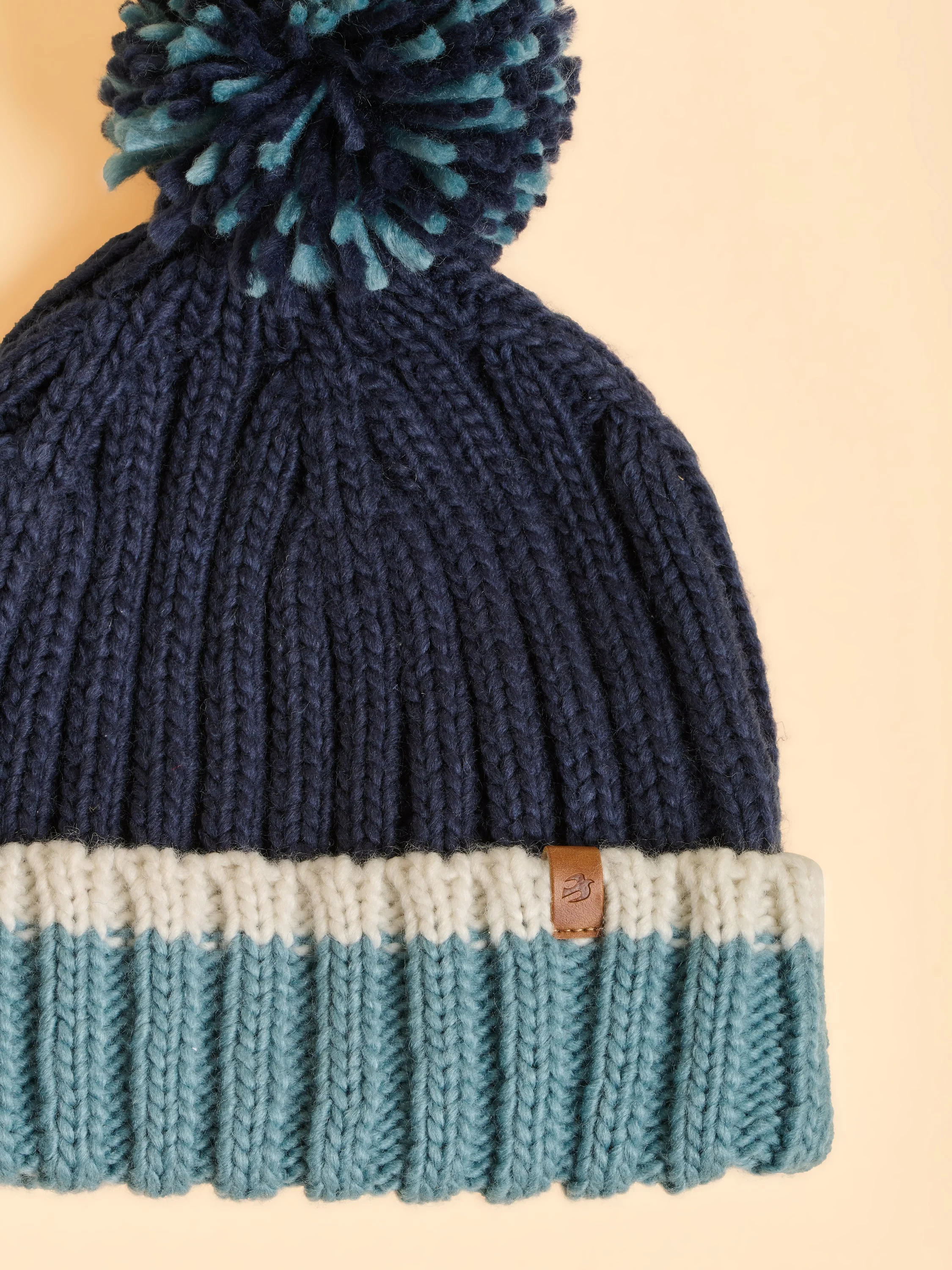 Ringstead Bobble Hat - Image 2