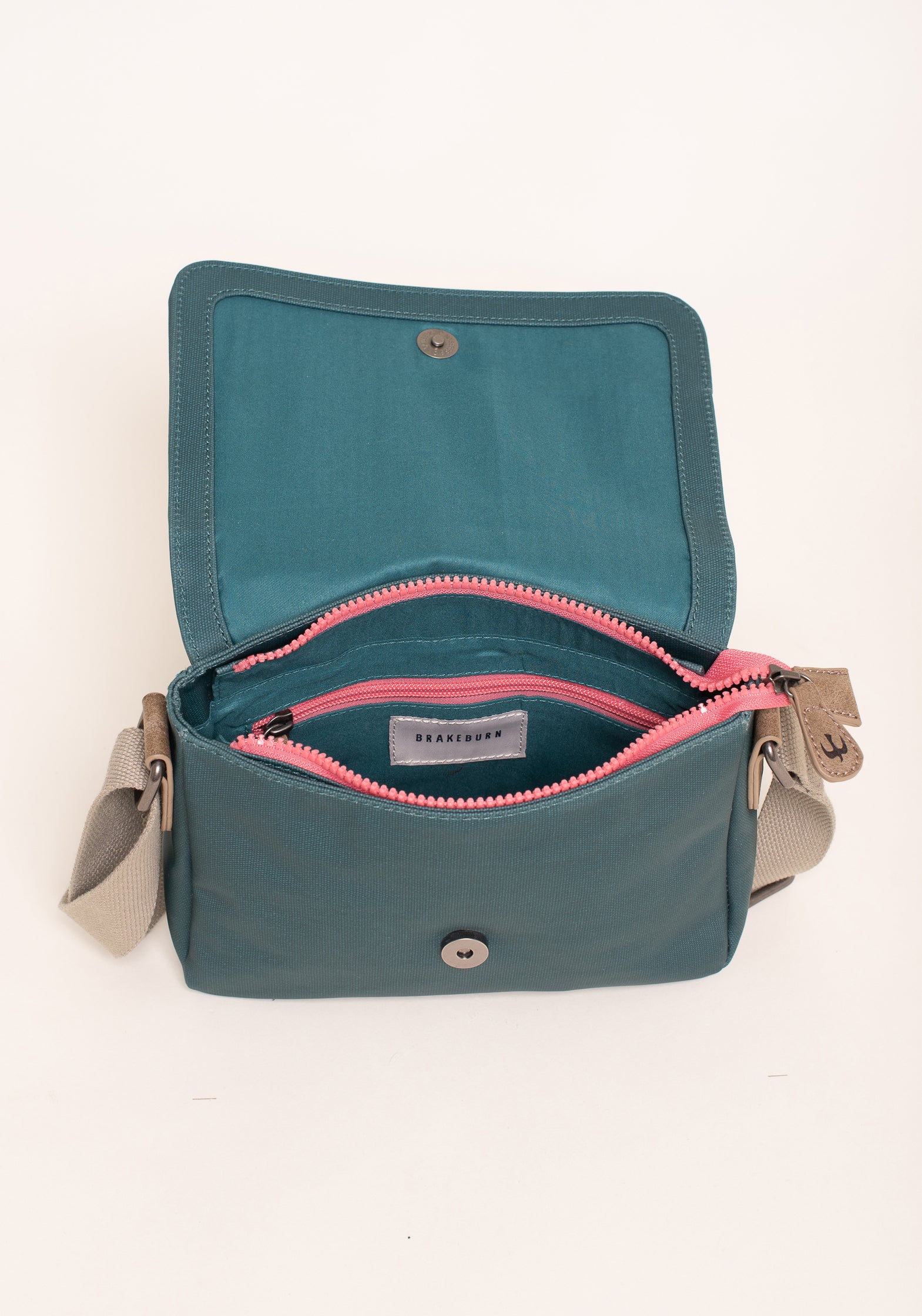 Sage Roo Pouch Cross Body Bag - Image 2