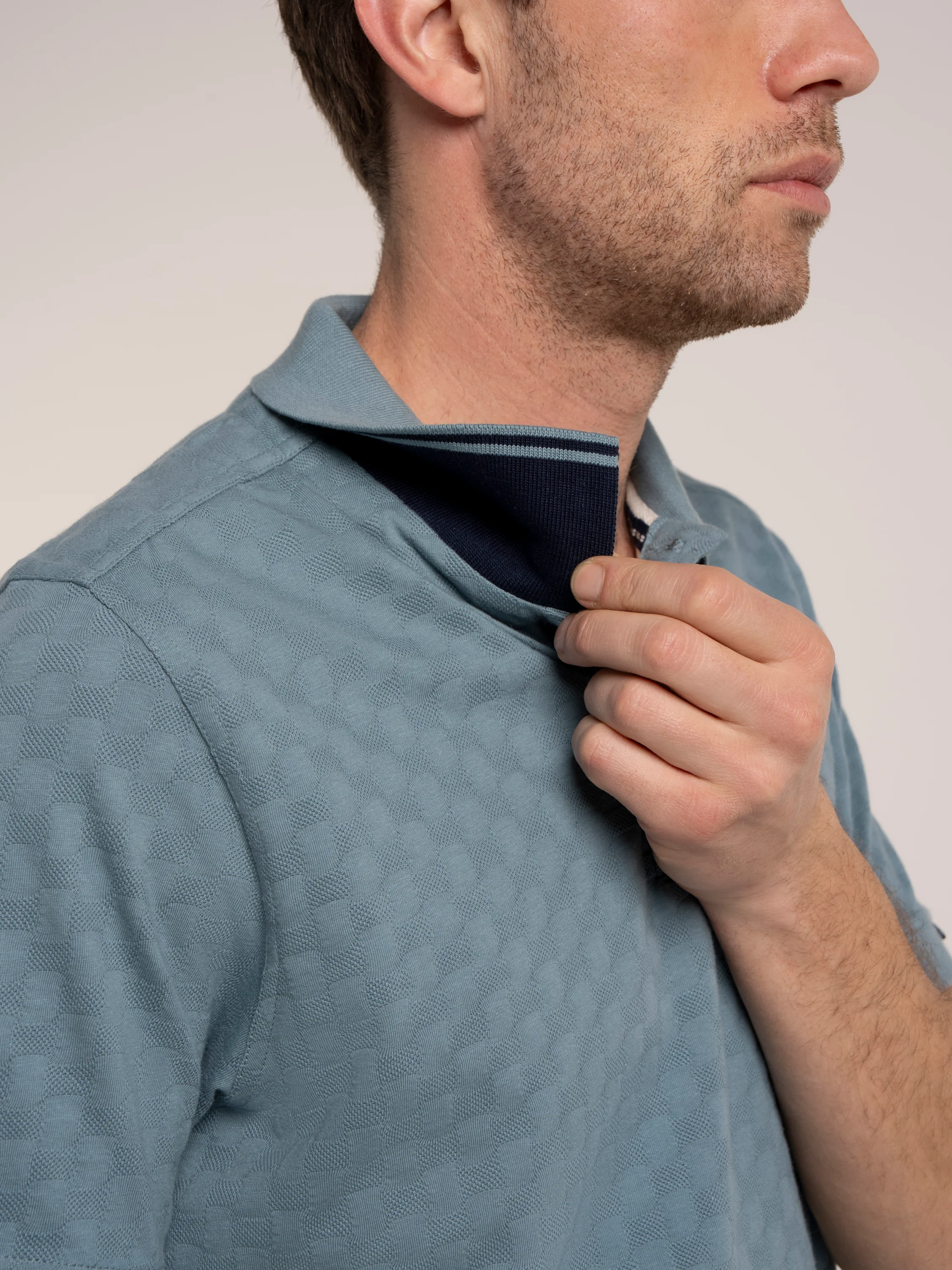 Saxilby Jacquard Polo - Image 6