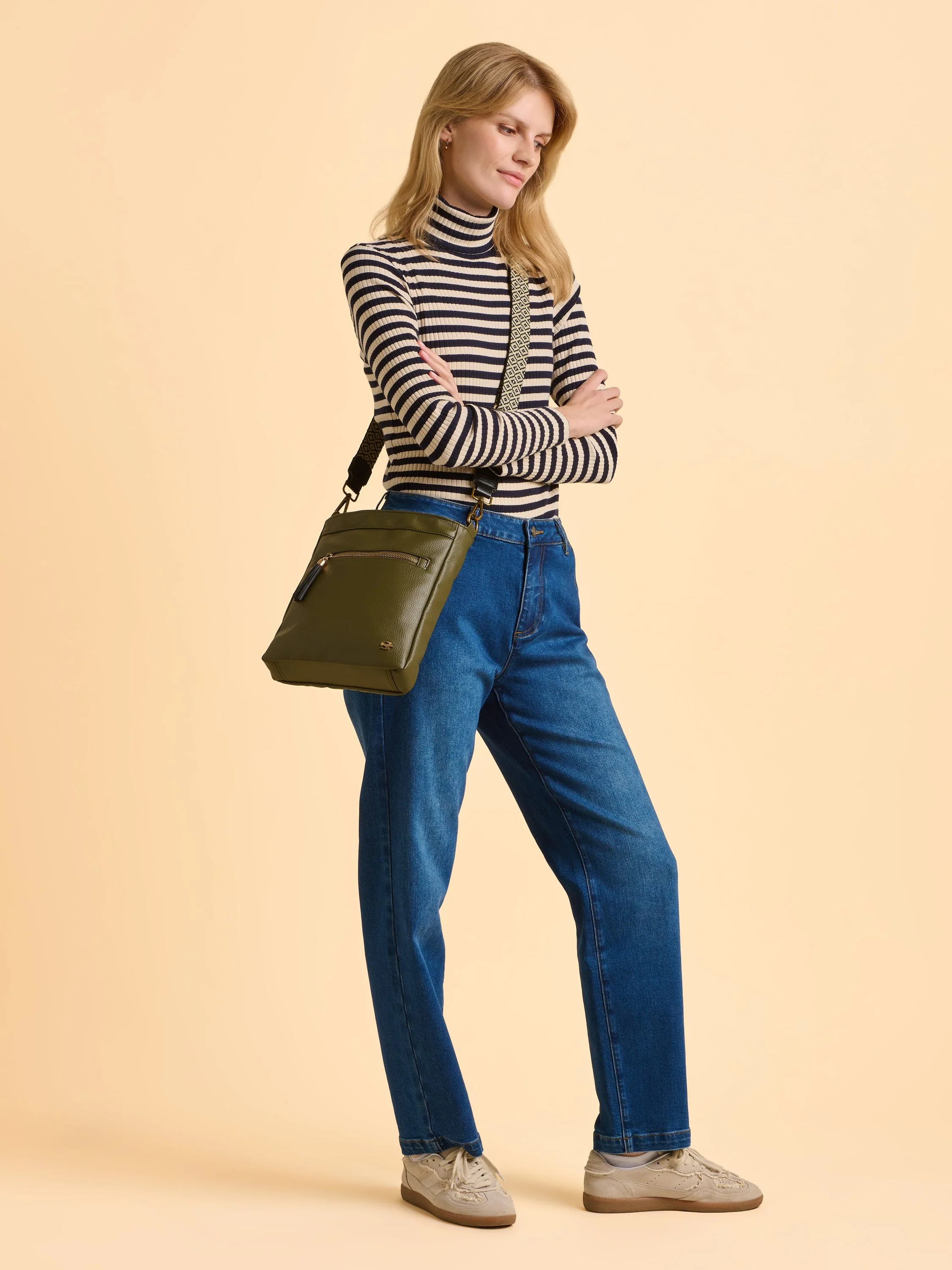 Sierra Crossbody Bag - Image 4