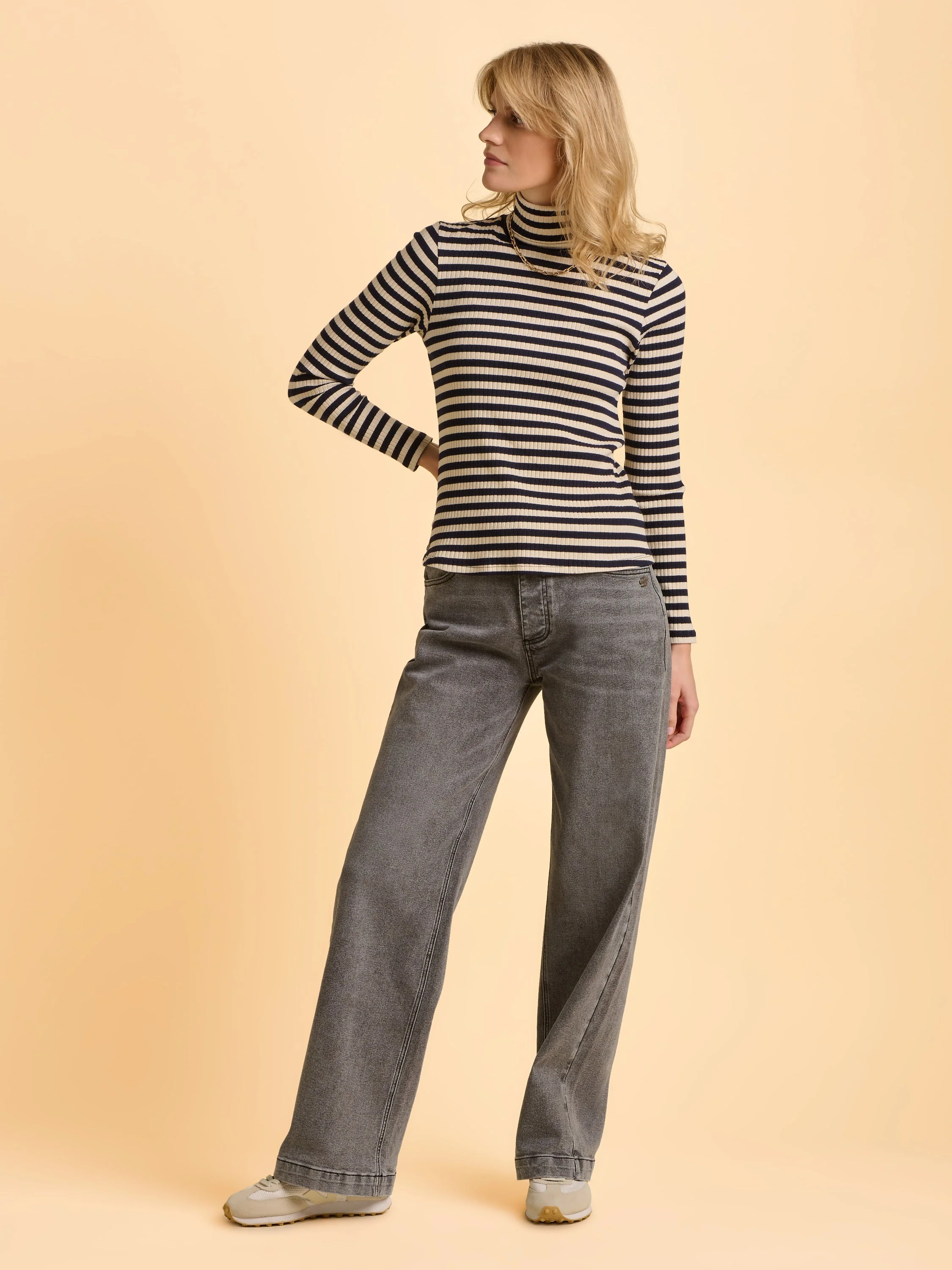 Sylvia Ribbed Long Sleeve T-Shirt - Image 2