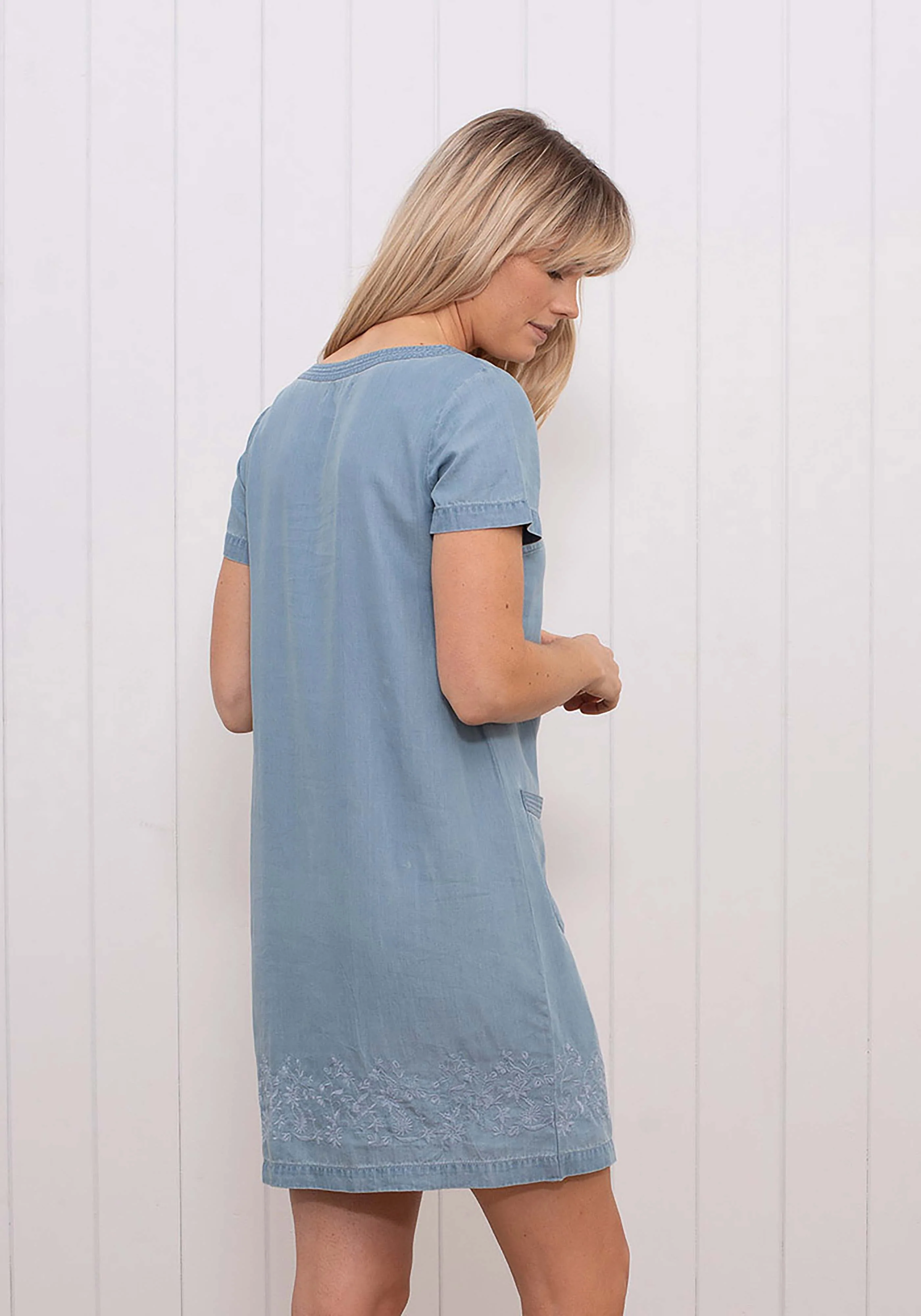 Woven Gathered Dress - Image 3
